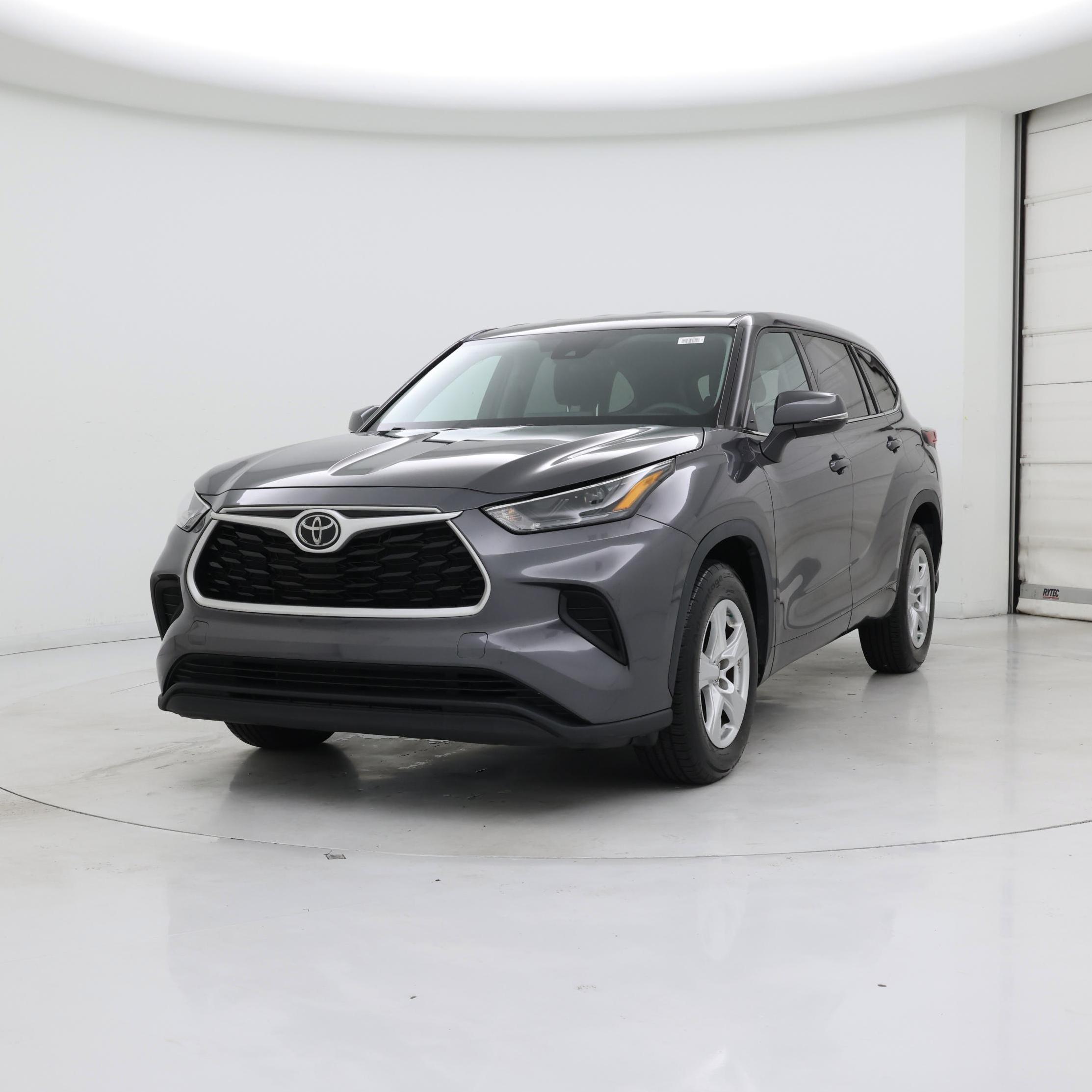 Thumbnail: 2022 Toyota Highlander - 4