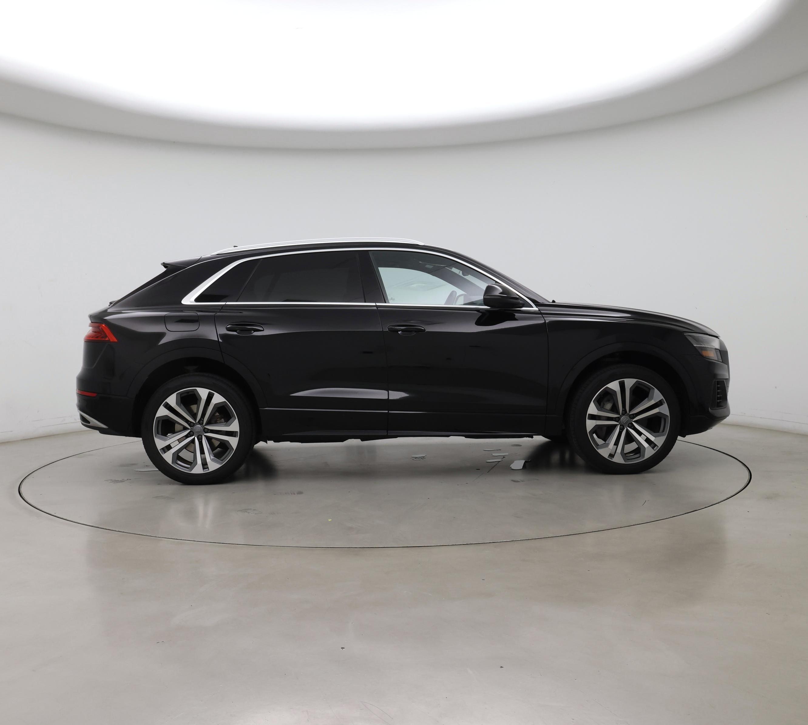 Thumbnail: 2019 Audi Q8 - 7