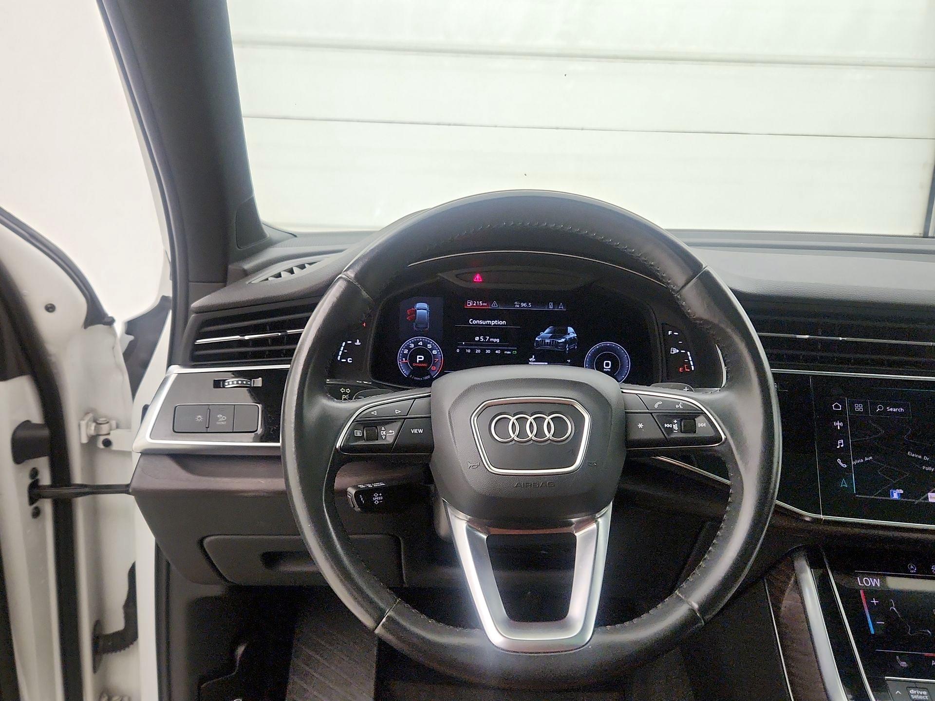 Thumbnail: 2020 Audi Q7 - 10