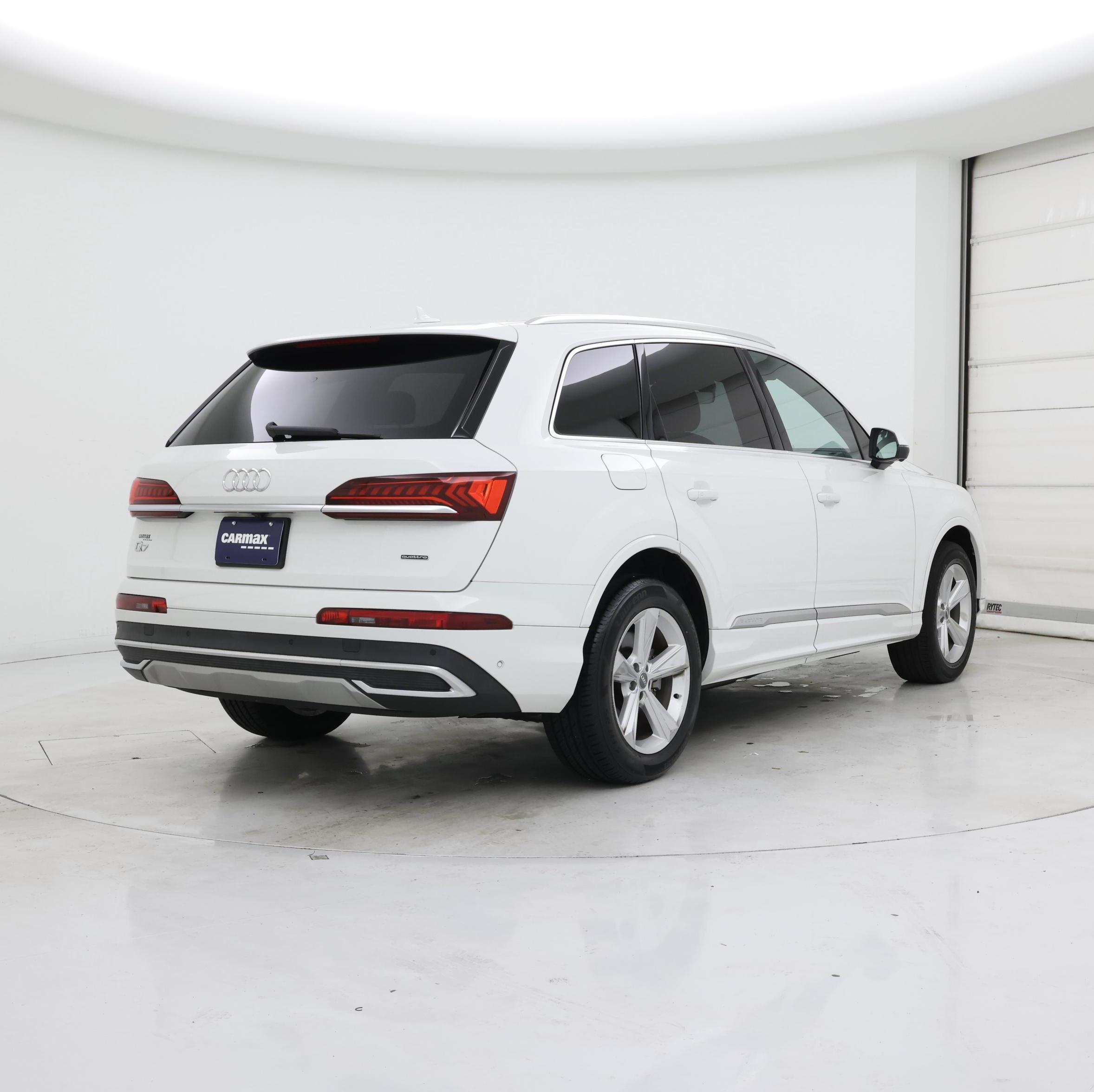 Thumbnail: 2020 Audi Q7 - 8