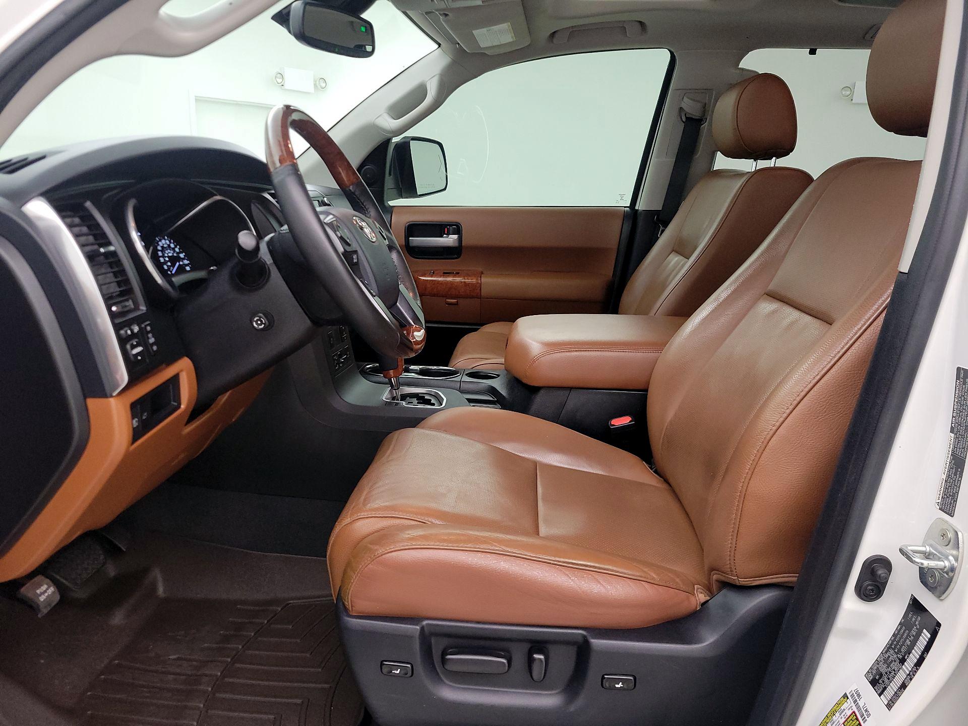 Thumbnail: 2020 Toyota Sequoia - 11