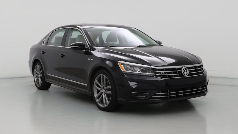 2019 Volkswagen Passat R-Line Hero Image