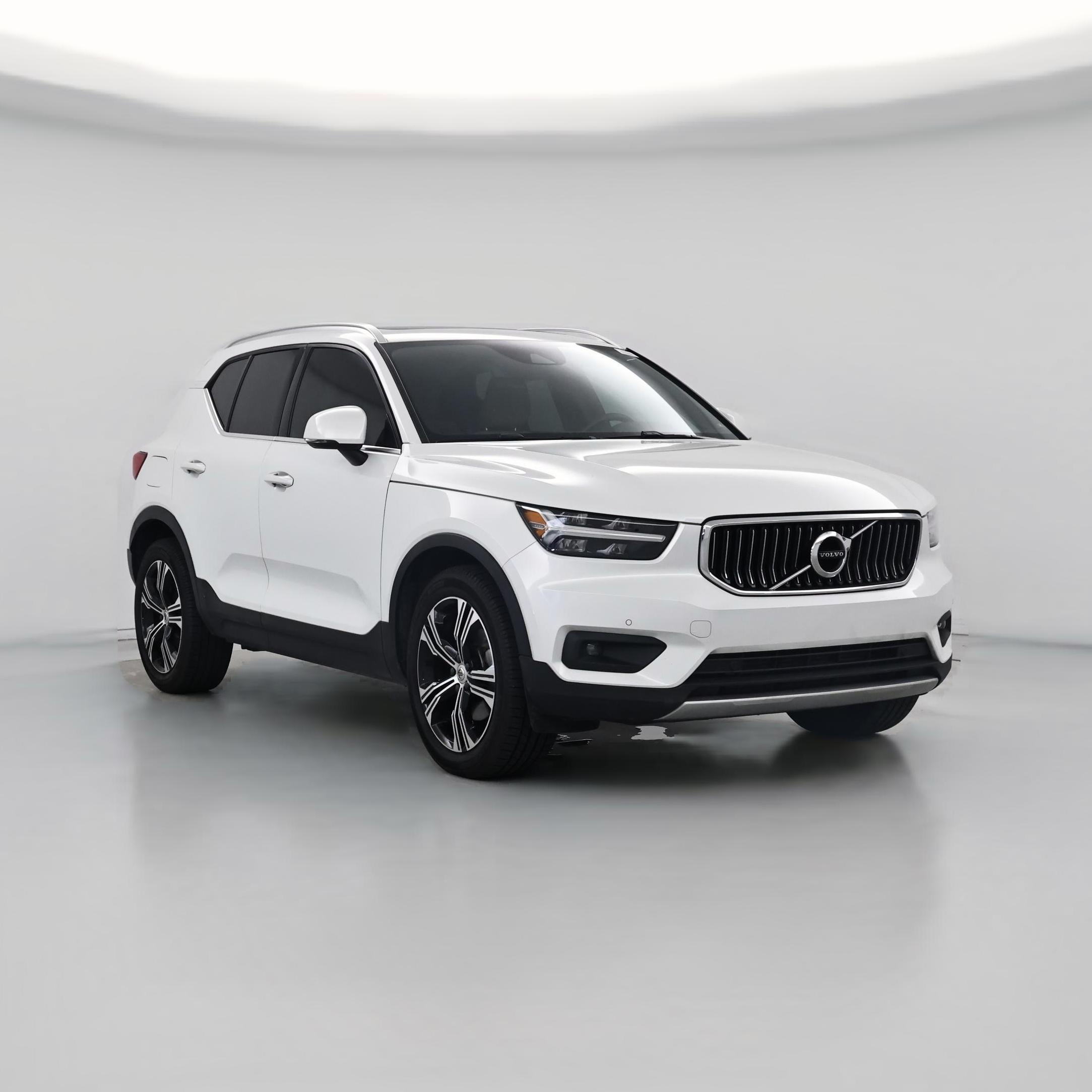 Thumbnail: 2020 Volvo XC40 - 1