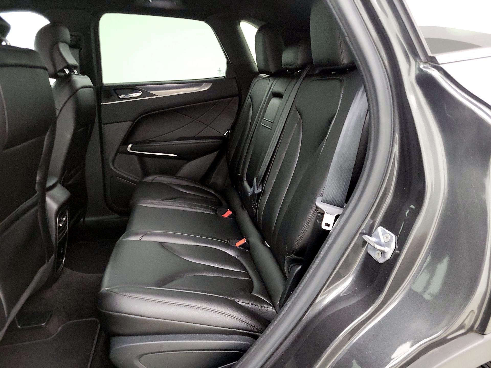 Thumbnail: 2019 Lincoln MKC - 19
