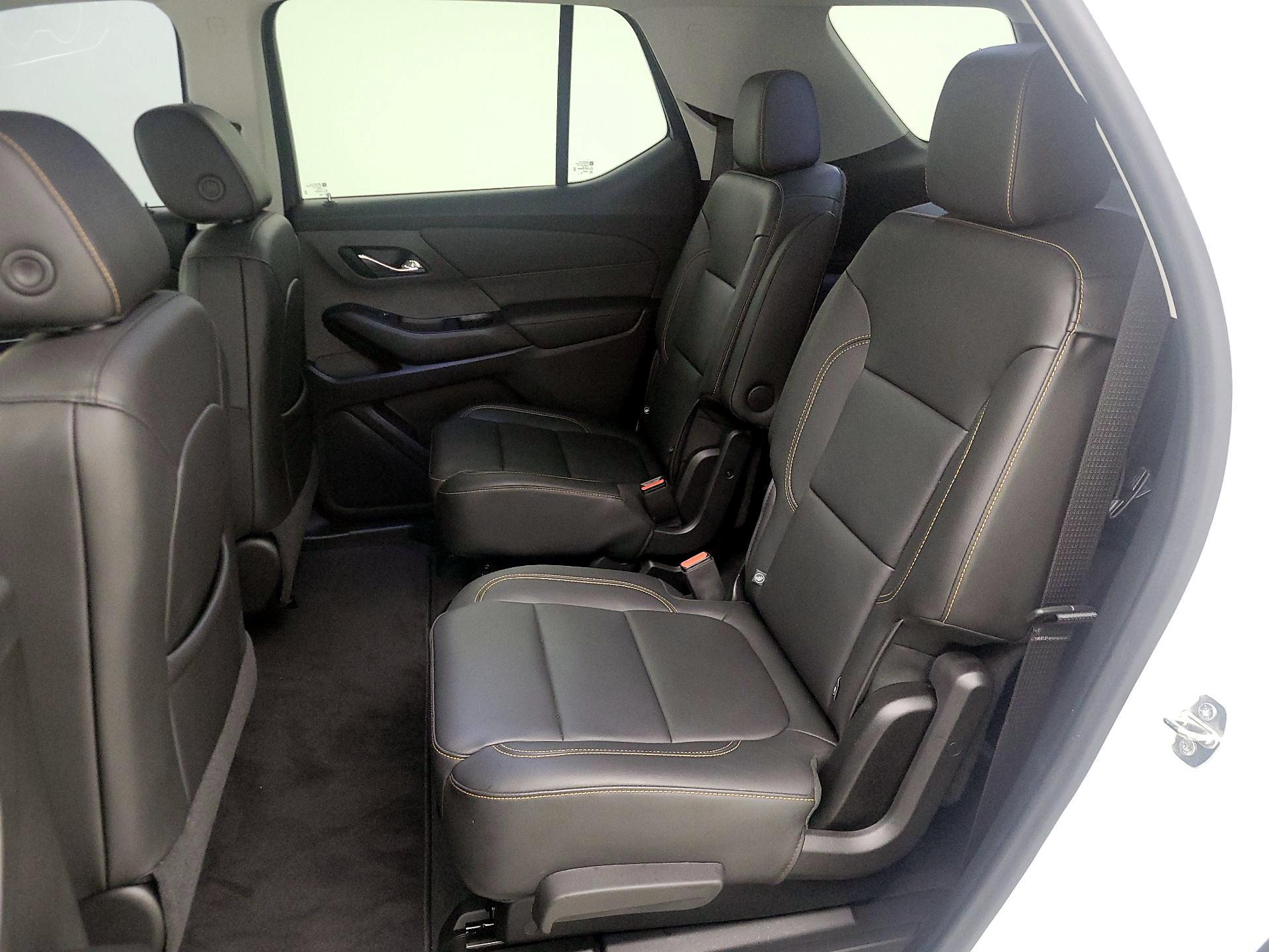 Thumbnail: 2021 Chevrolet Traverse - 19