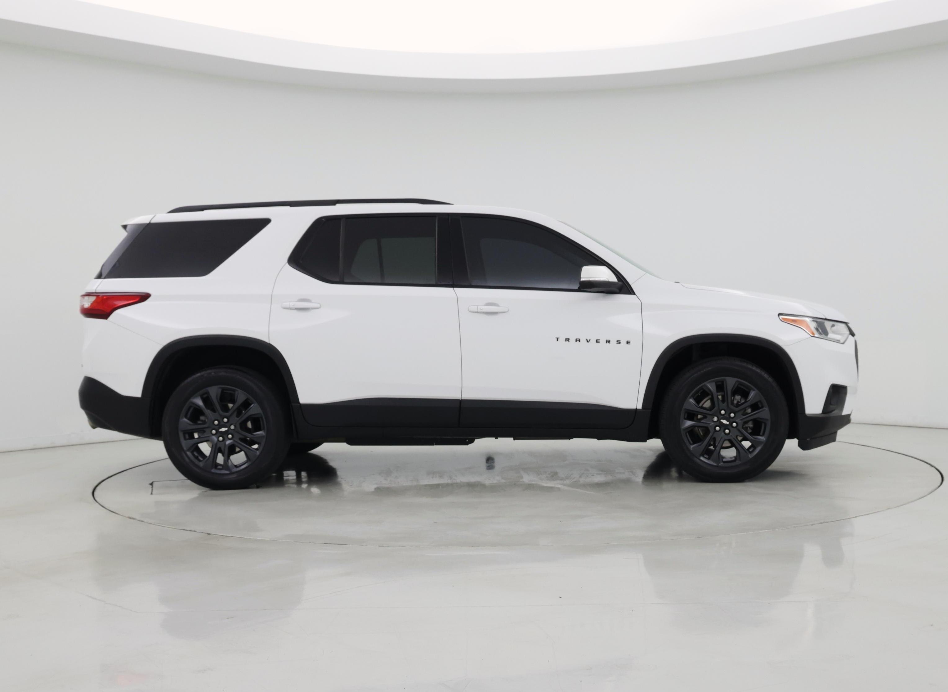 Thumbnail: 2021 Chevrolet Traverse - 7