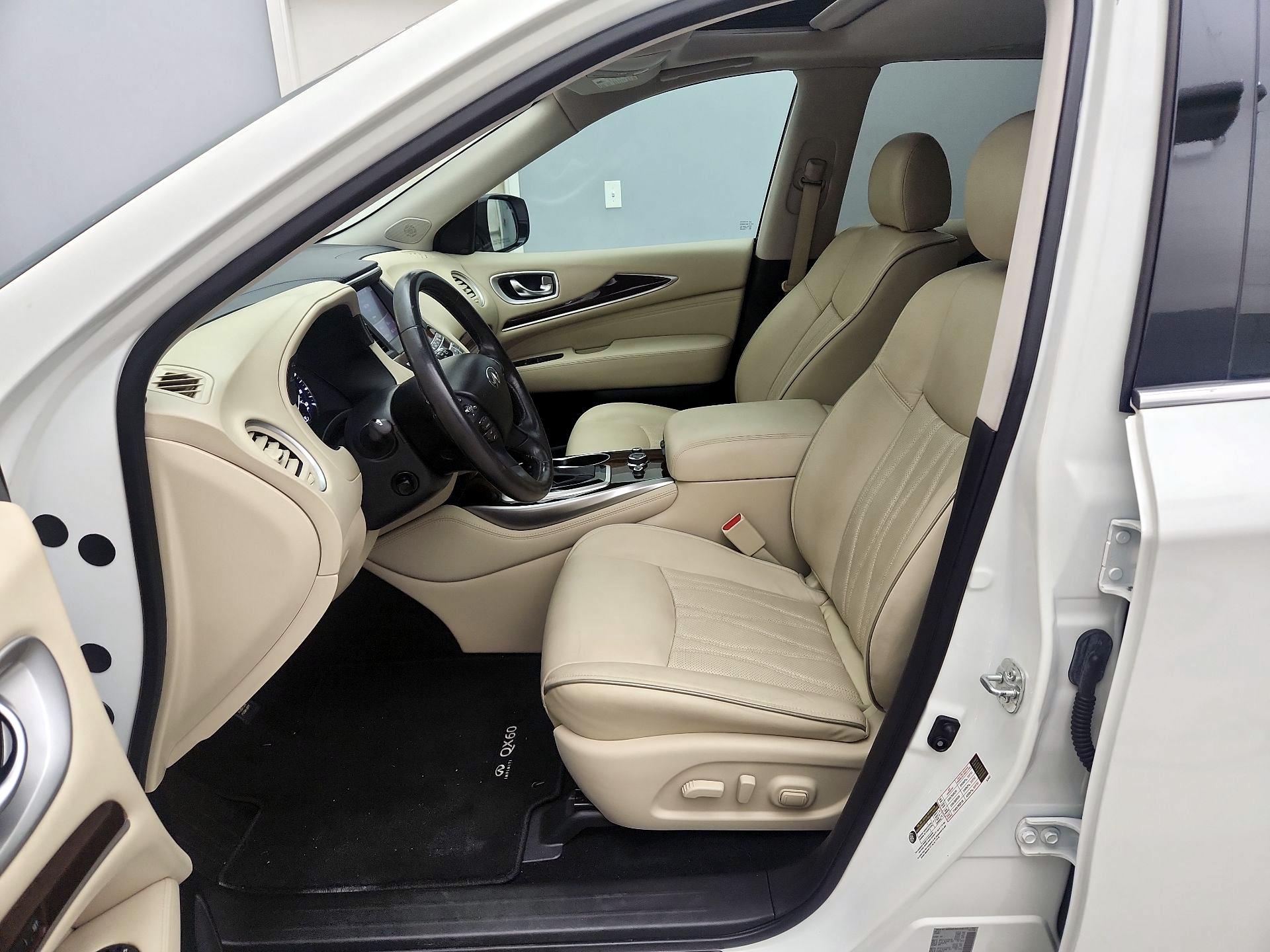 Thumbnail: 2019 INFINITI QX60 - 11