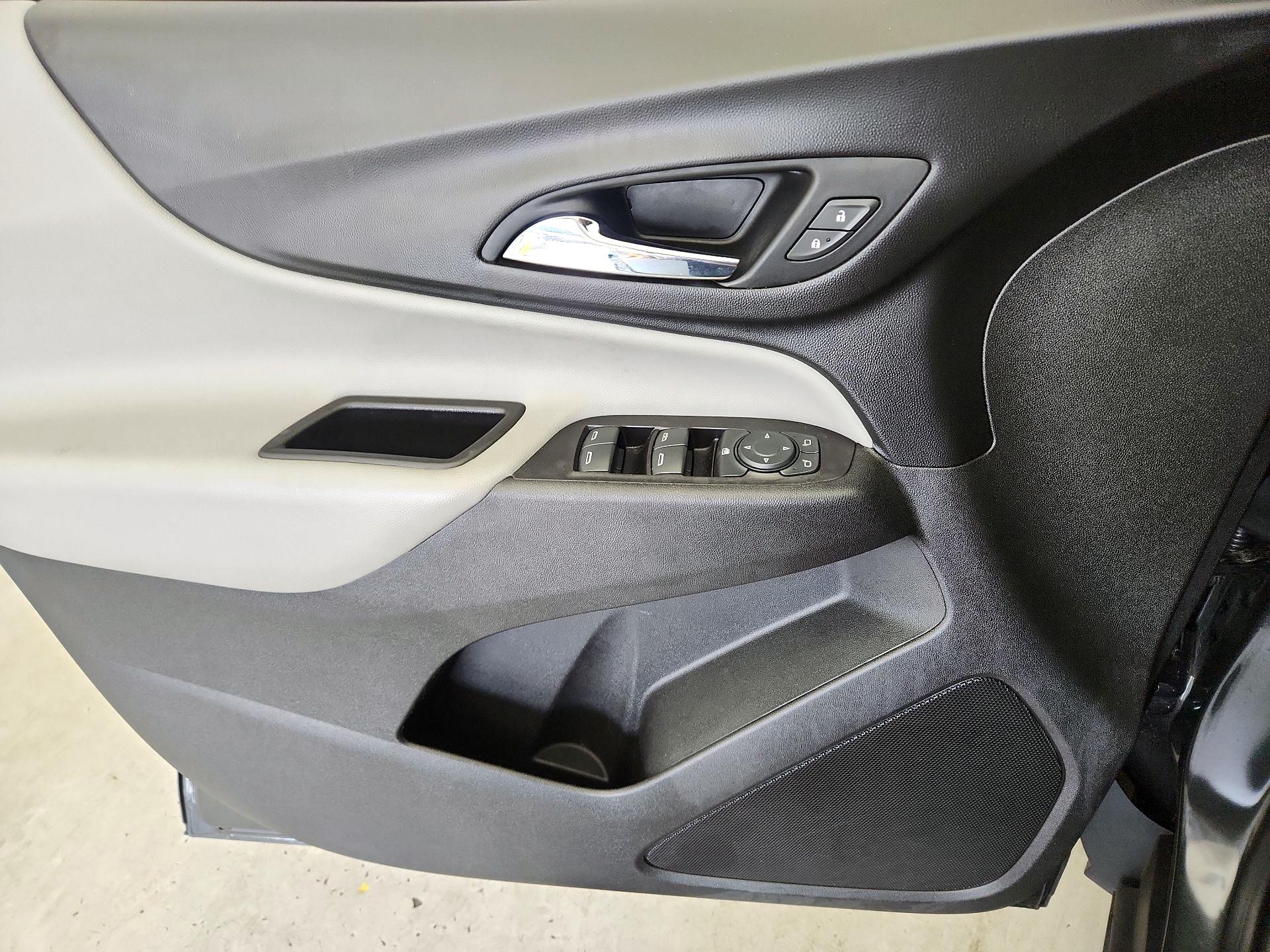 Thumbnail: 2020 Chevrolet Equinox - 12