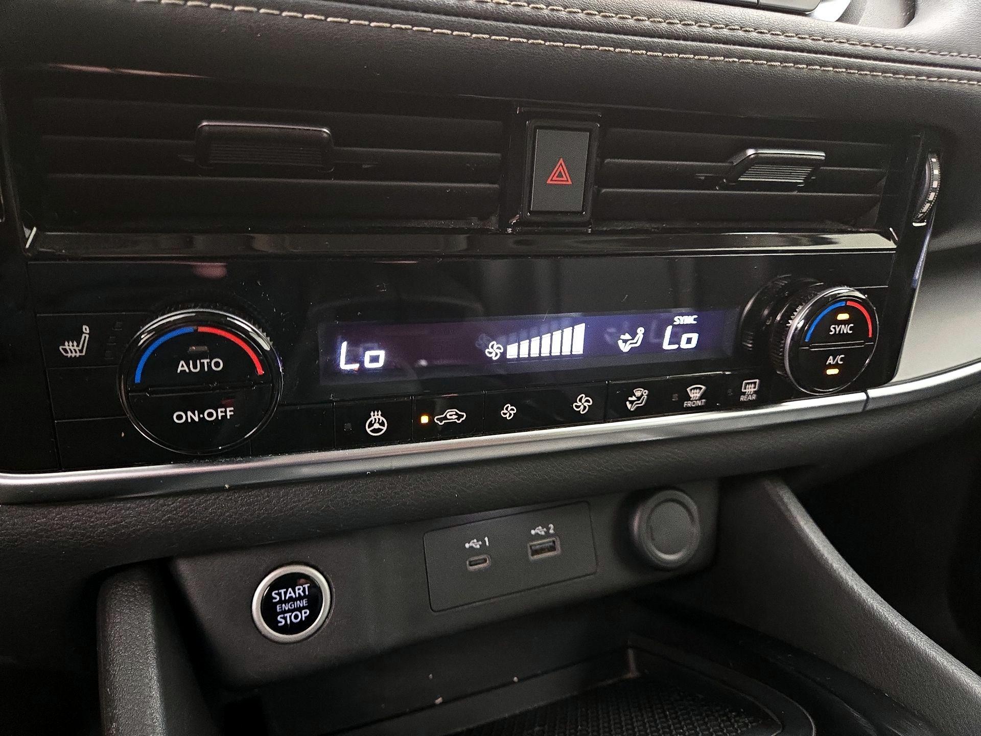 Thumbnail: 2022 Nissan Rogue - 16