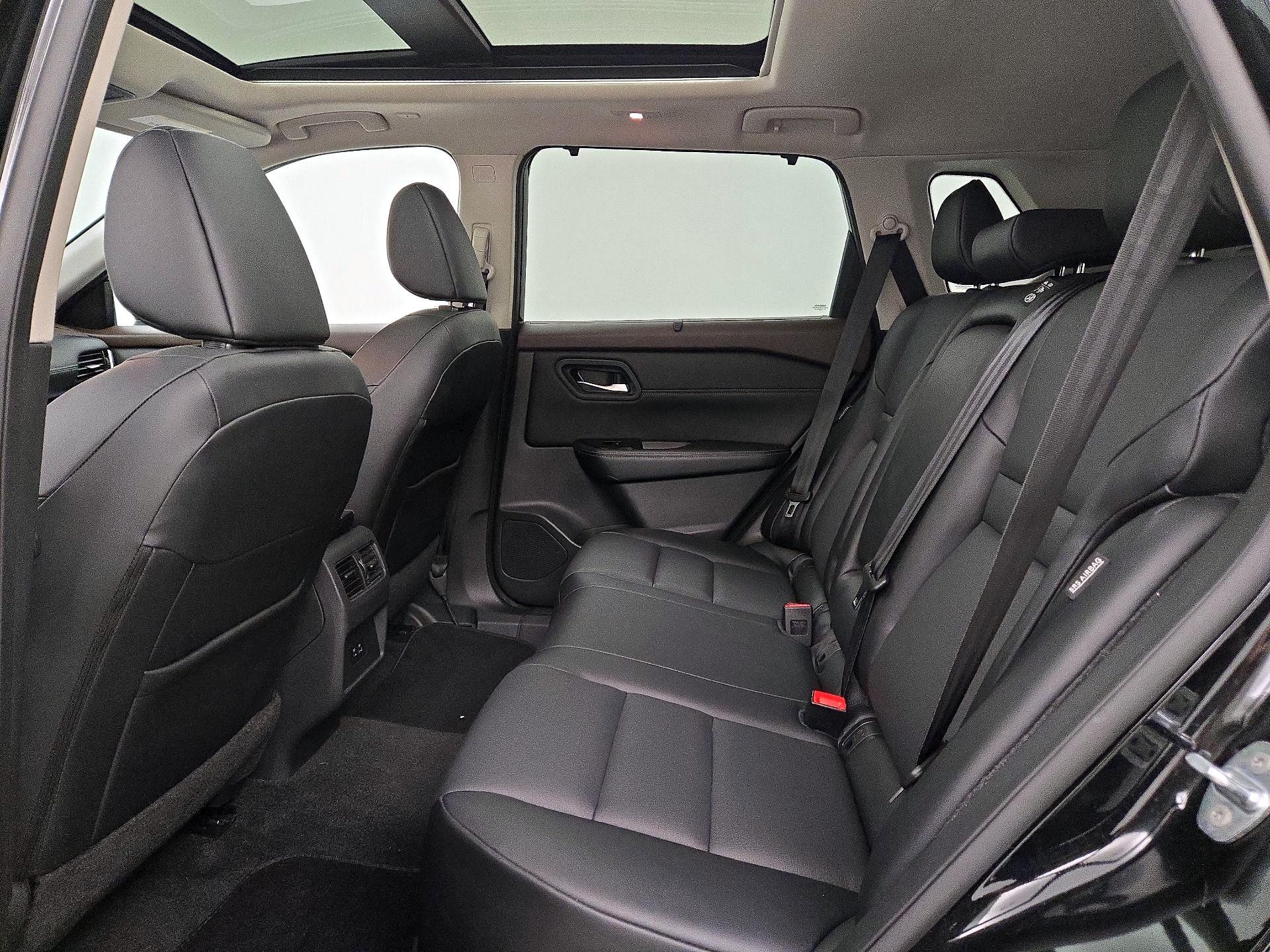 Thumbnail: 2022 Nissan Rogue - 20