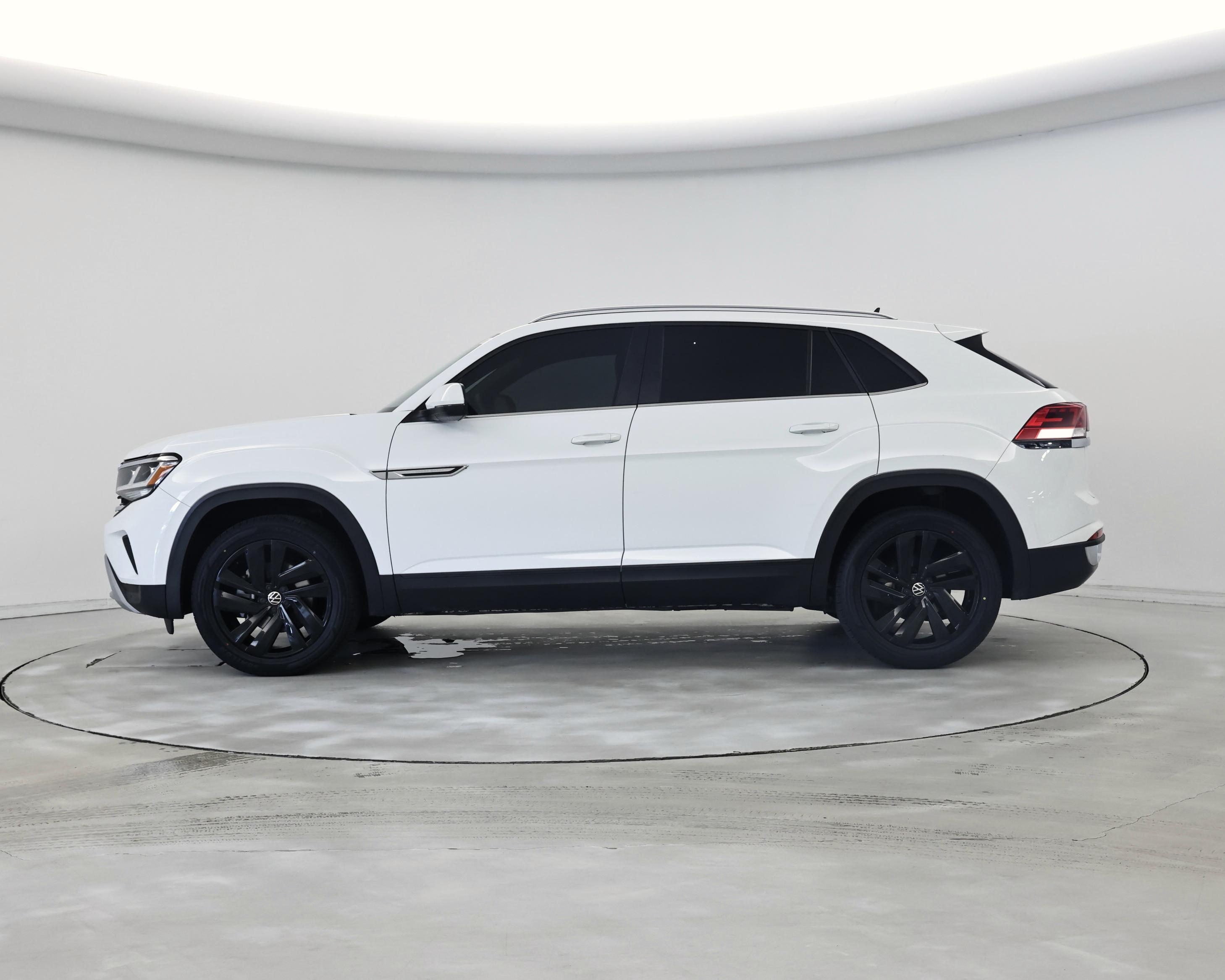 Thumbnail: 2022 Volkswagen Atlas - 3