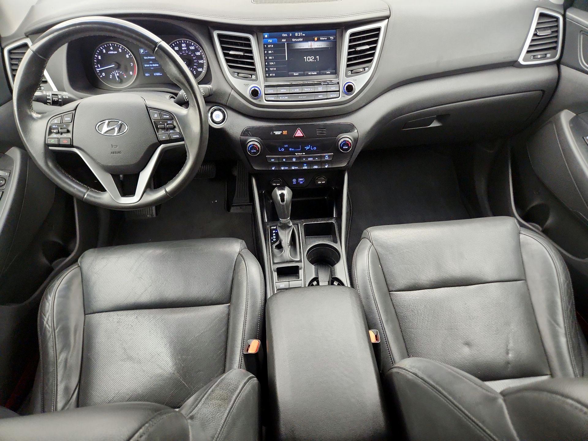 Thumbnail: 2016 Hyundai Tucson - 9