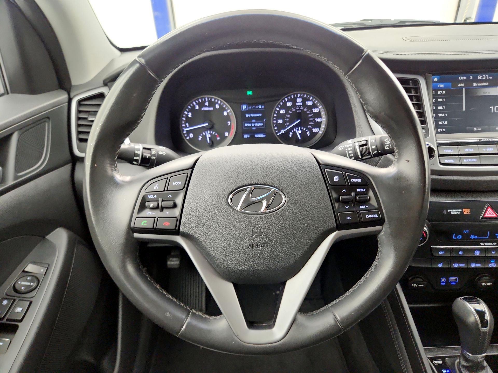 Thumbnail: 2016 Hyundai Tucson - 10