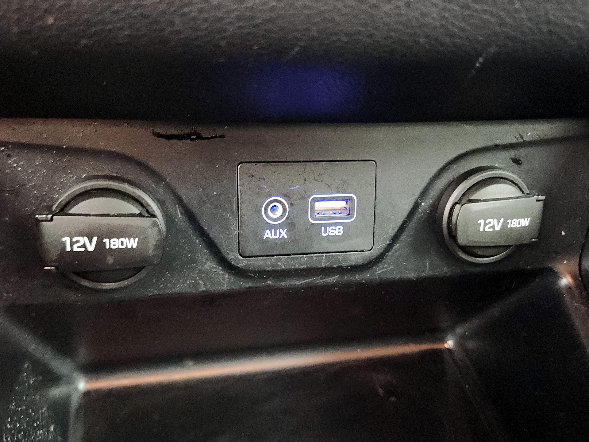 Thumbnail: 2016 Hyundai Tucson - 19