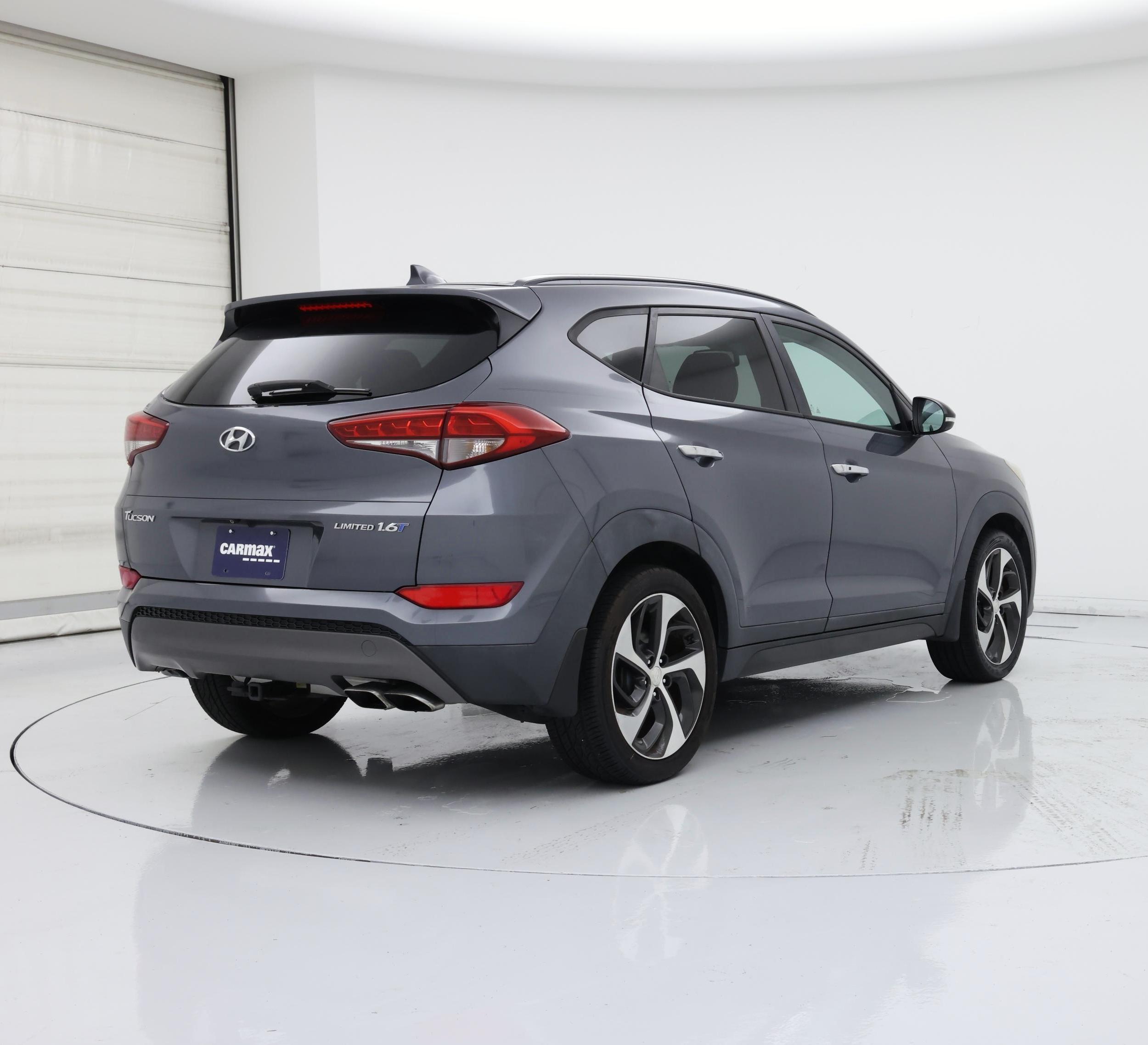 Thumbnail: 2016 Hyundai Tucson - 8