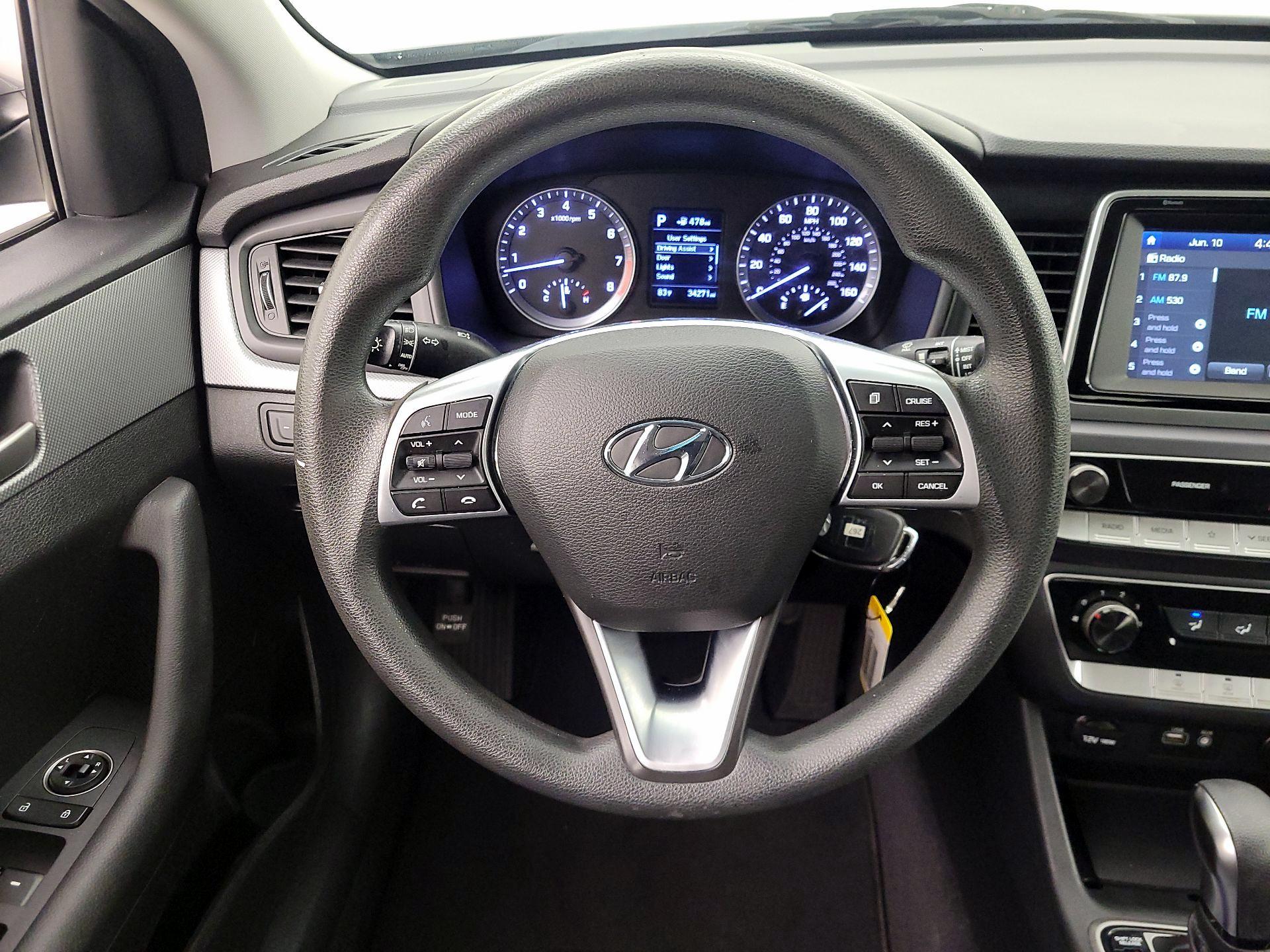 Thumbnail: 2019 Hyundai Sonata - 10