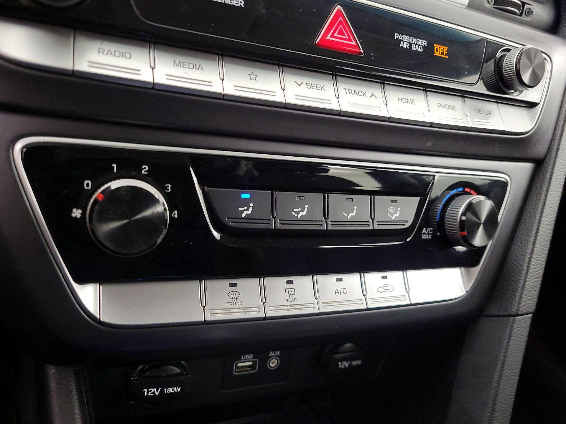 Thumbnail: 2019 Hyundai Sonata - 16