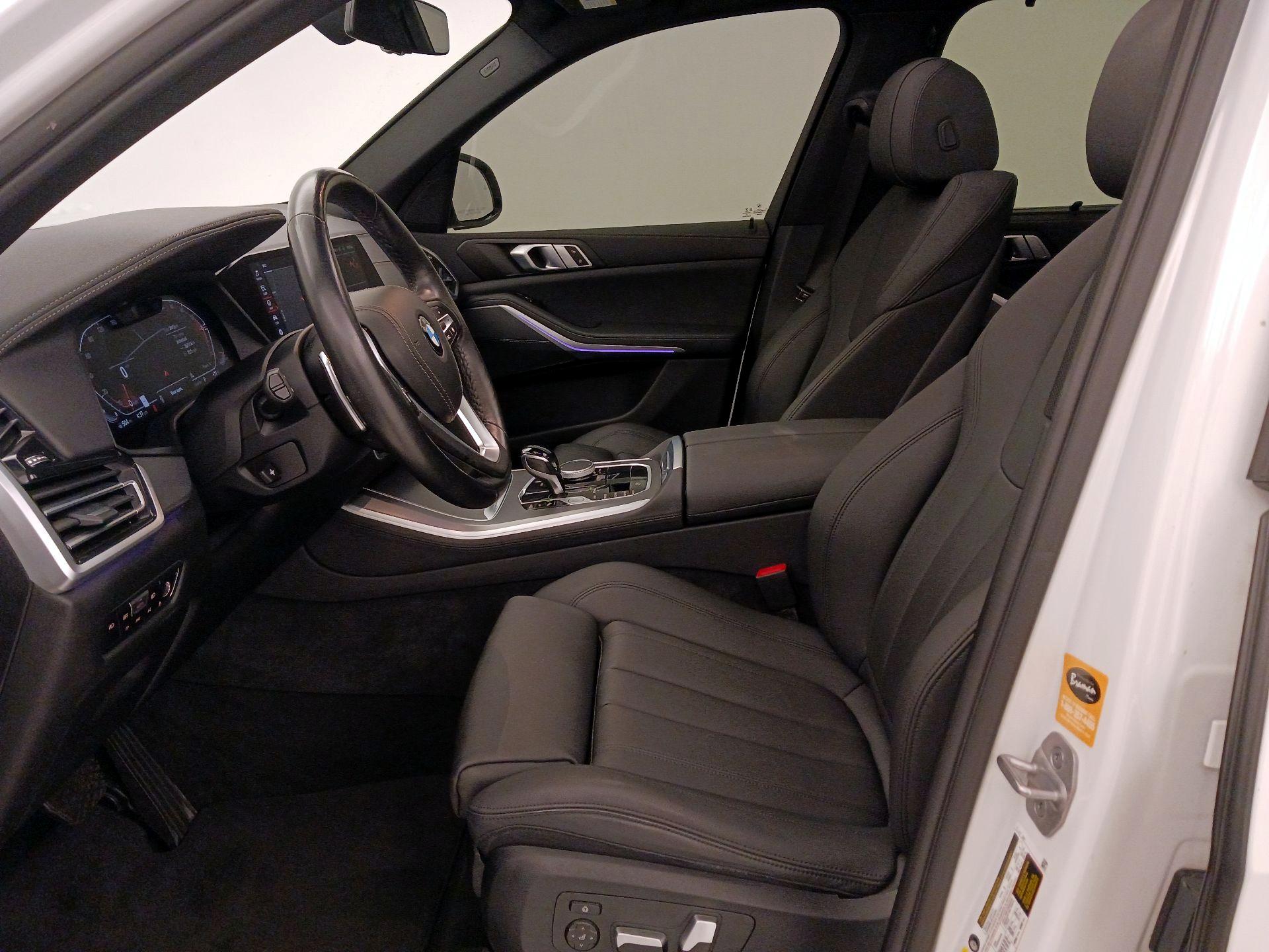 Thumbnail: 2021 BMW X5 - 11