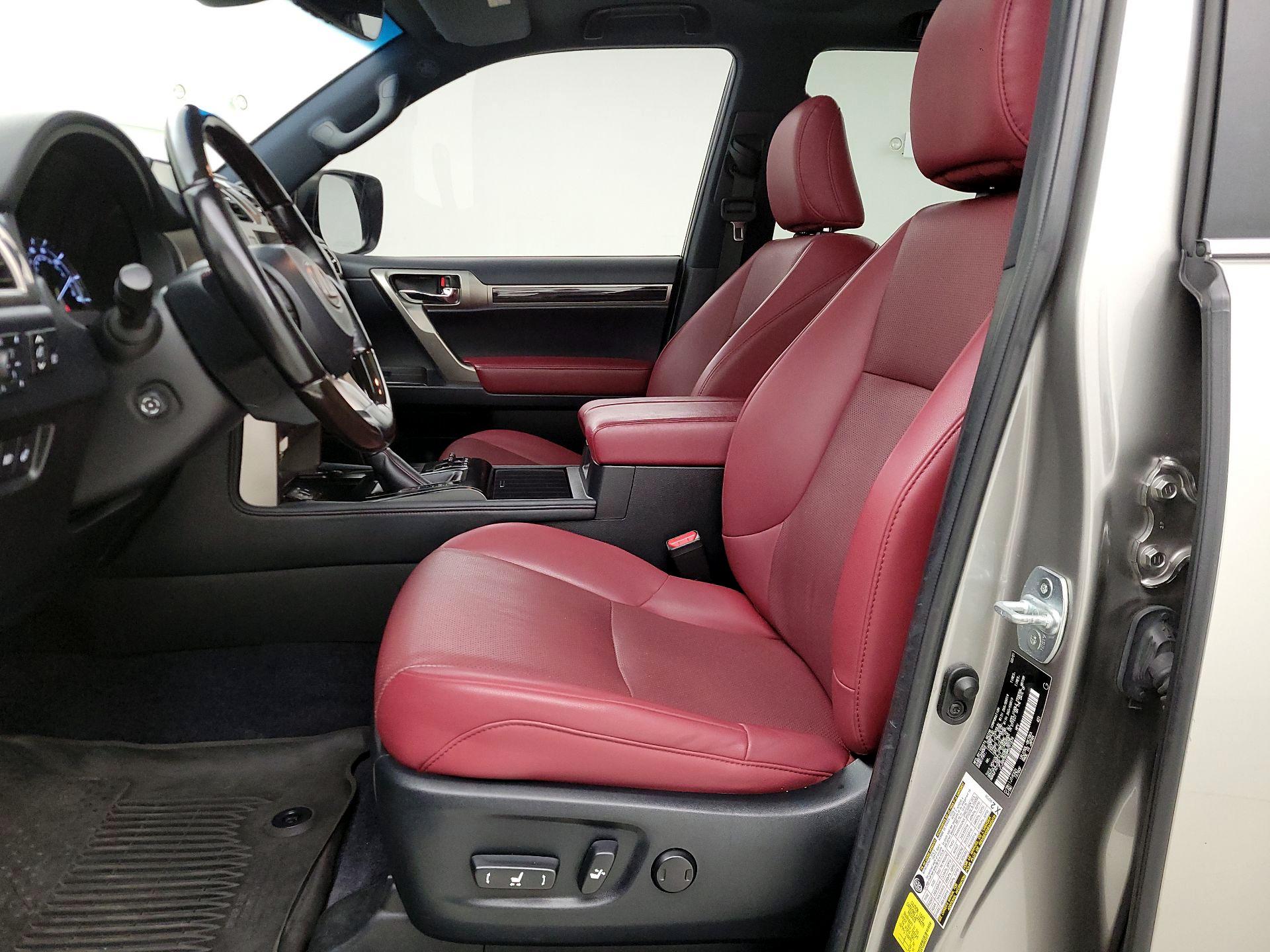 Thumbnail: 2021 Lexus GX - 11