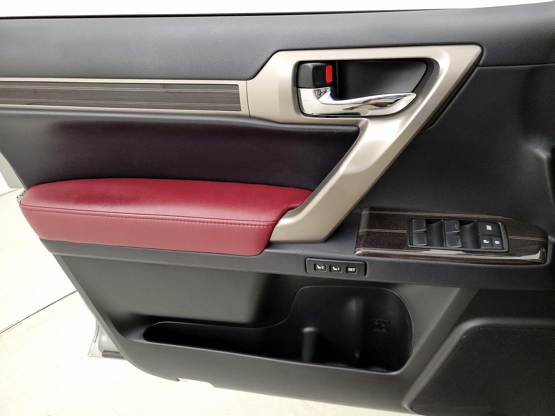 Thumbnail: 2021 Lexus GX - 12
