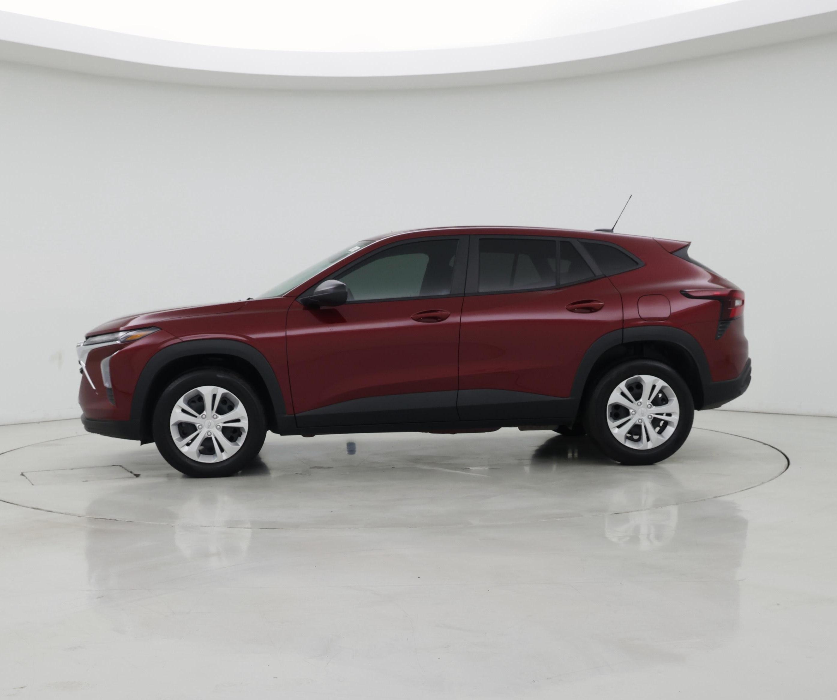 Thumbnail: 2024 Chevrolet Trax - 3