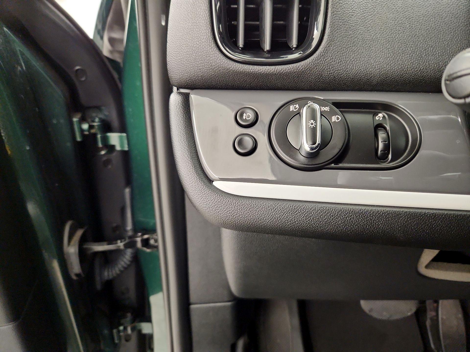 Thumbnail: 2019 MINI Cooper Countryman - 13