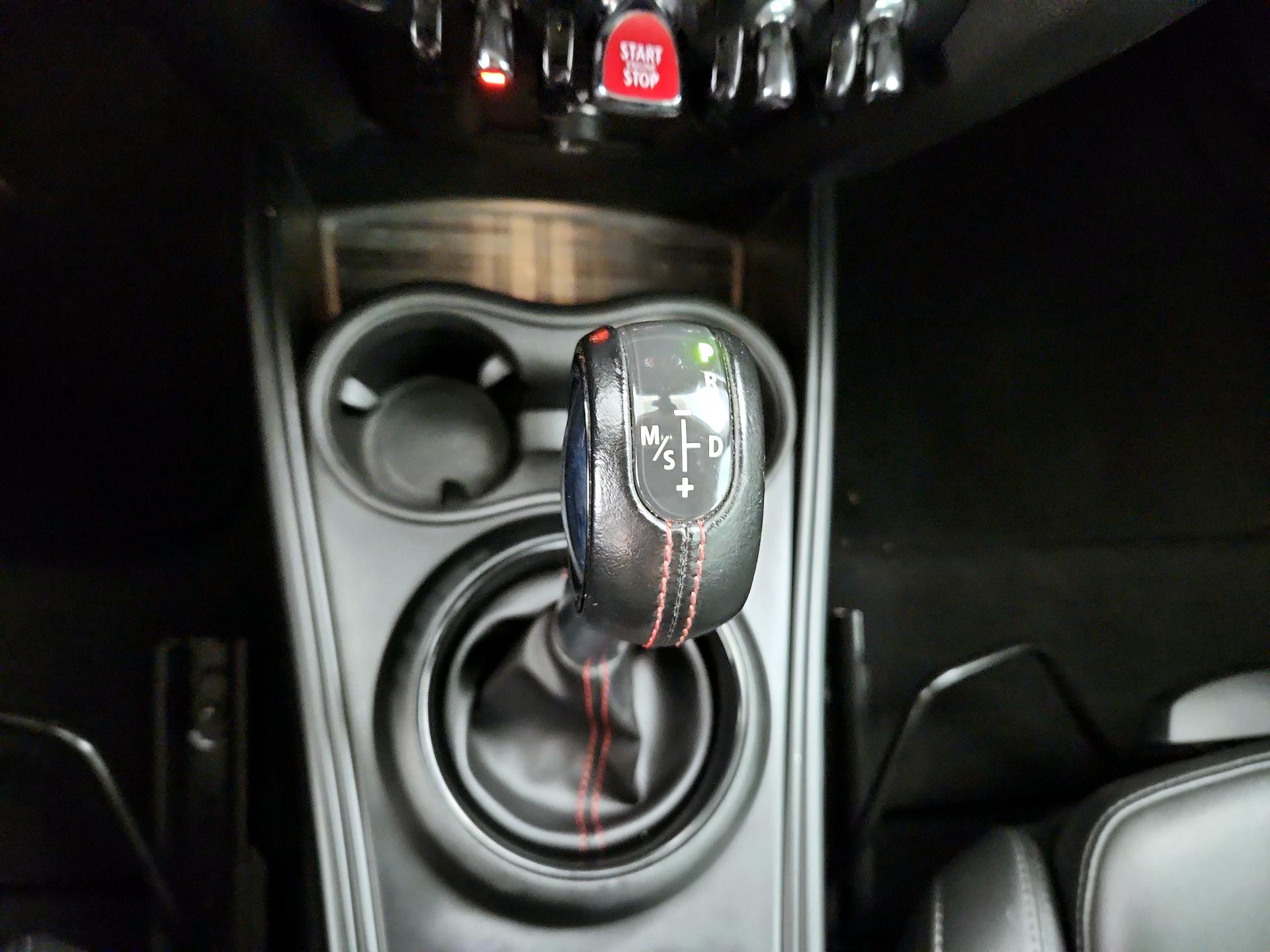 Thumbnail: 2019 MINI Cooper Countryman - 17