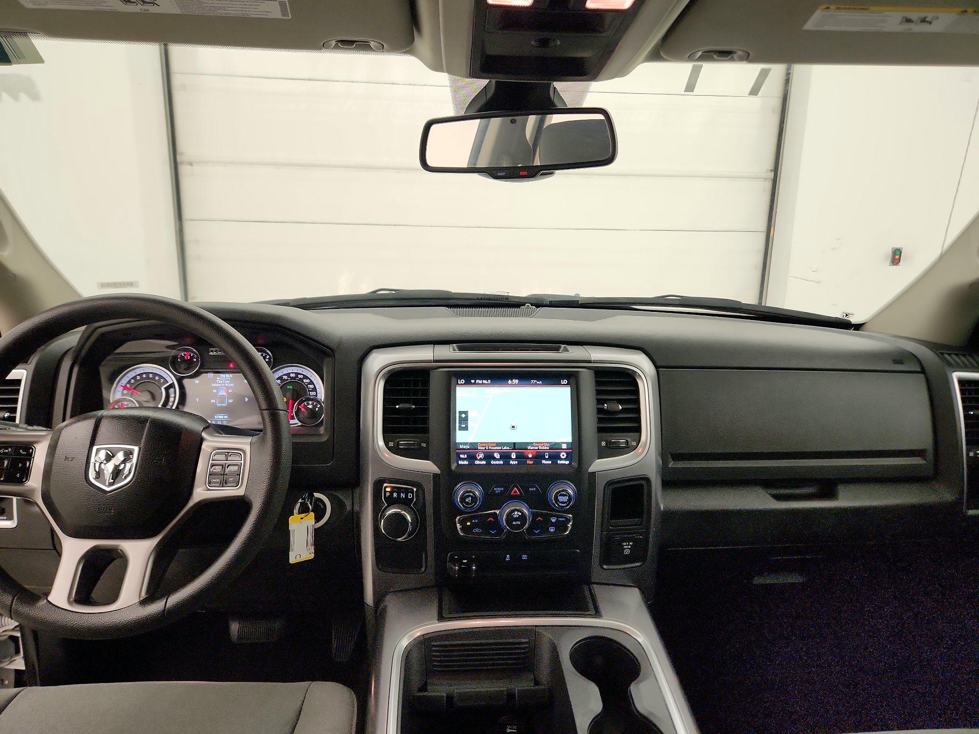 Thumbnail: 2023 RAM 1500 Classic - 9