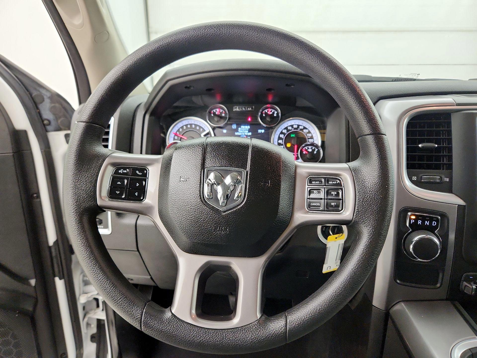 Thumbnail: 2023 RAM 1500 Classic - 10