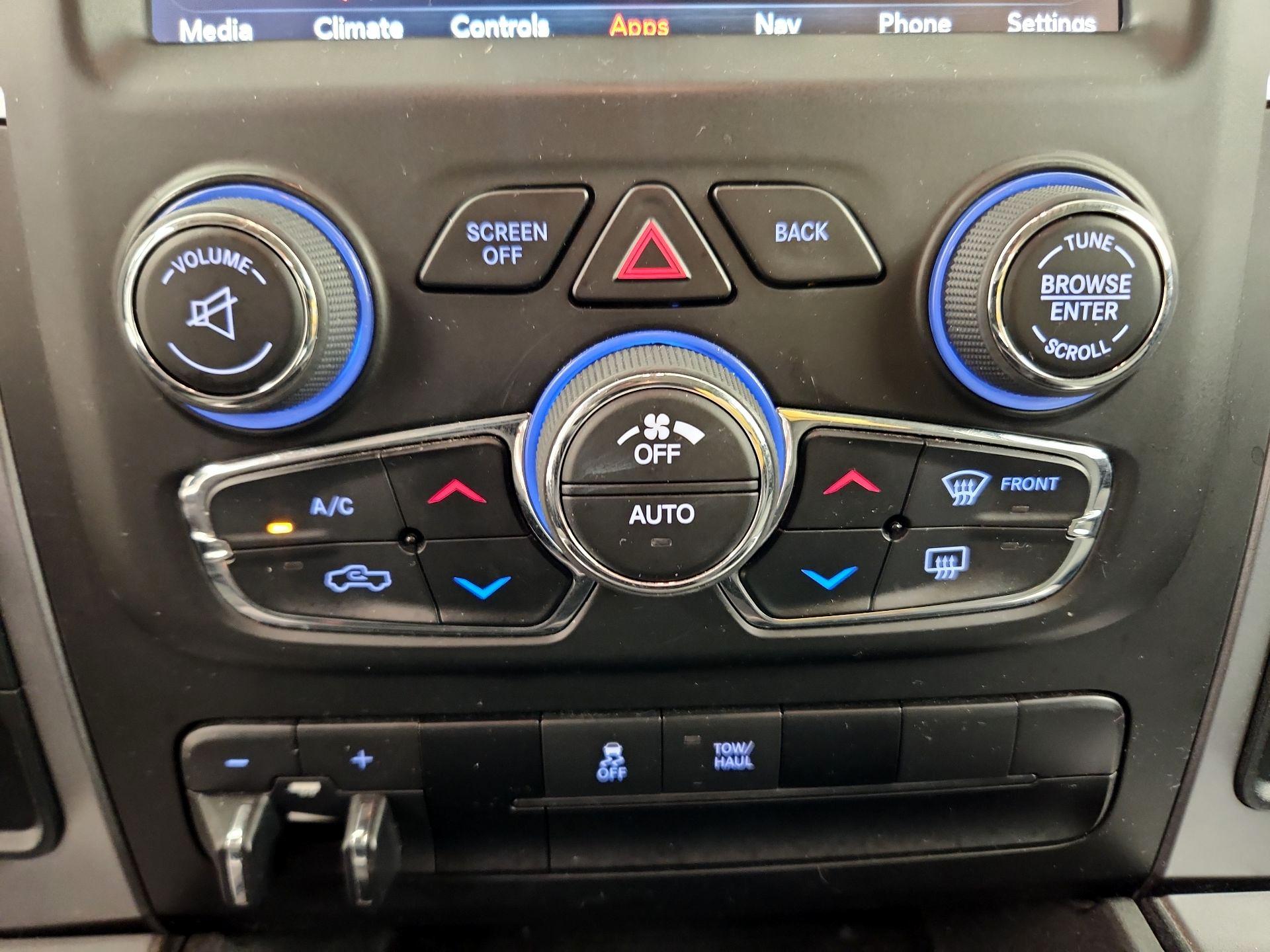 Thumbnail: 2023 RAM 1500 Classic - 17