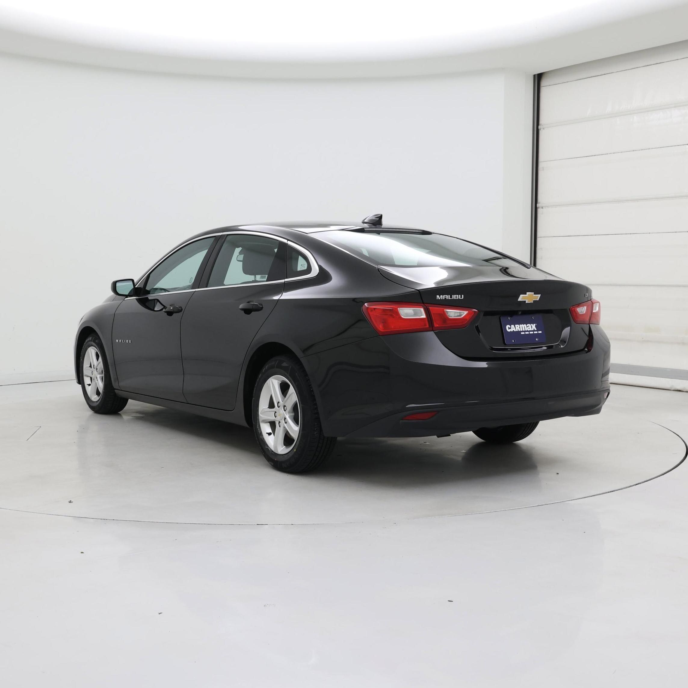 Thumbnail: 2023 Chevrolet Malibu - 2