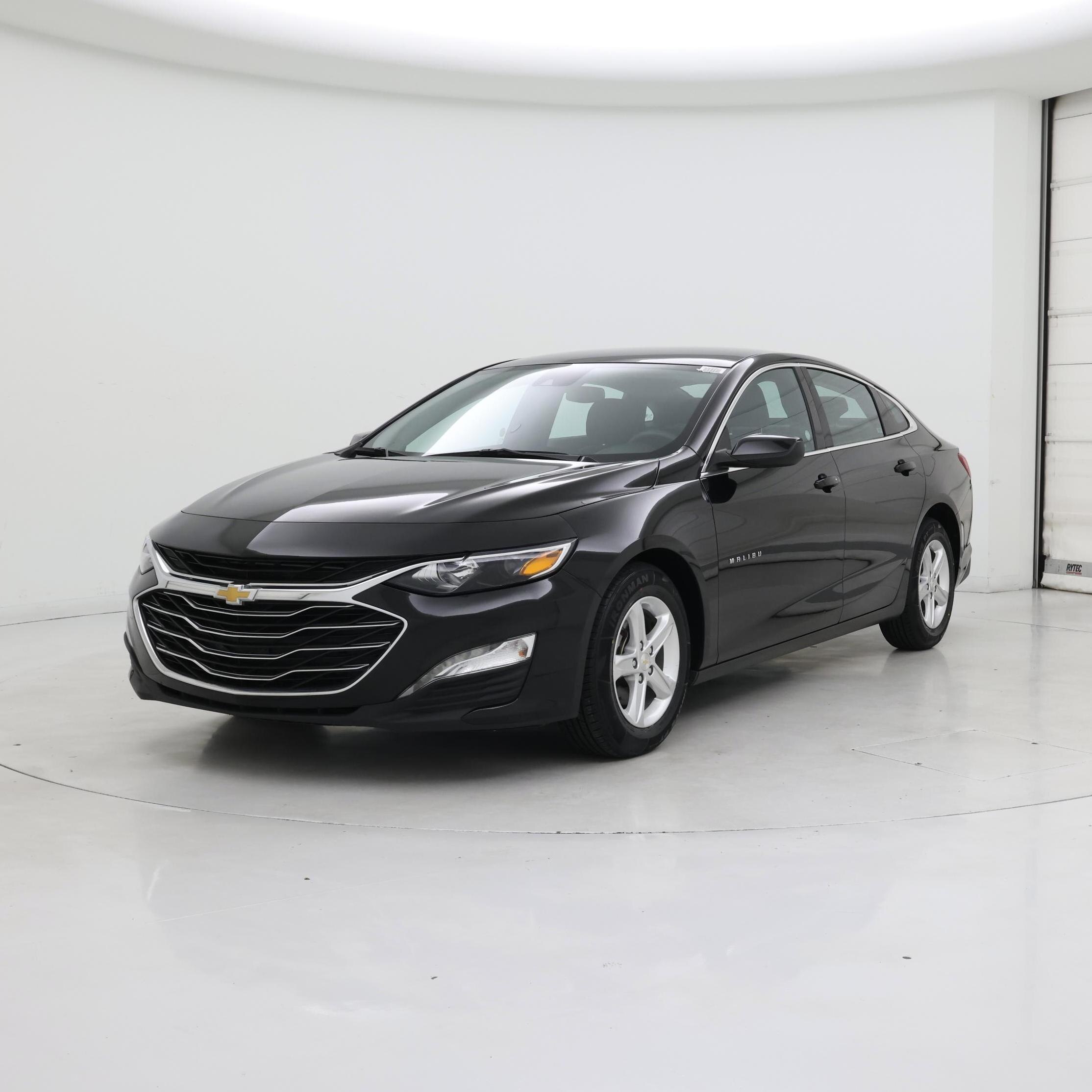 Thumbnail: 2023 Chevrolet Malibu - 4