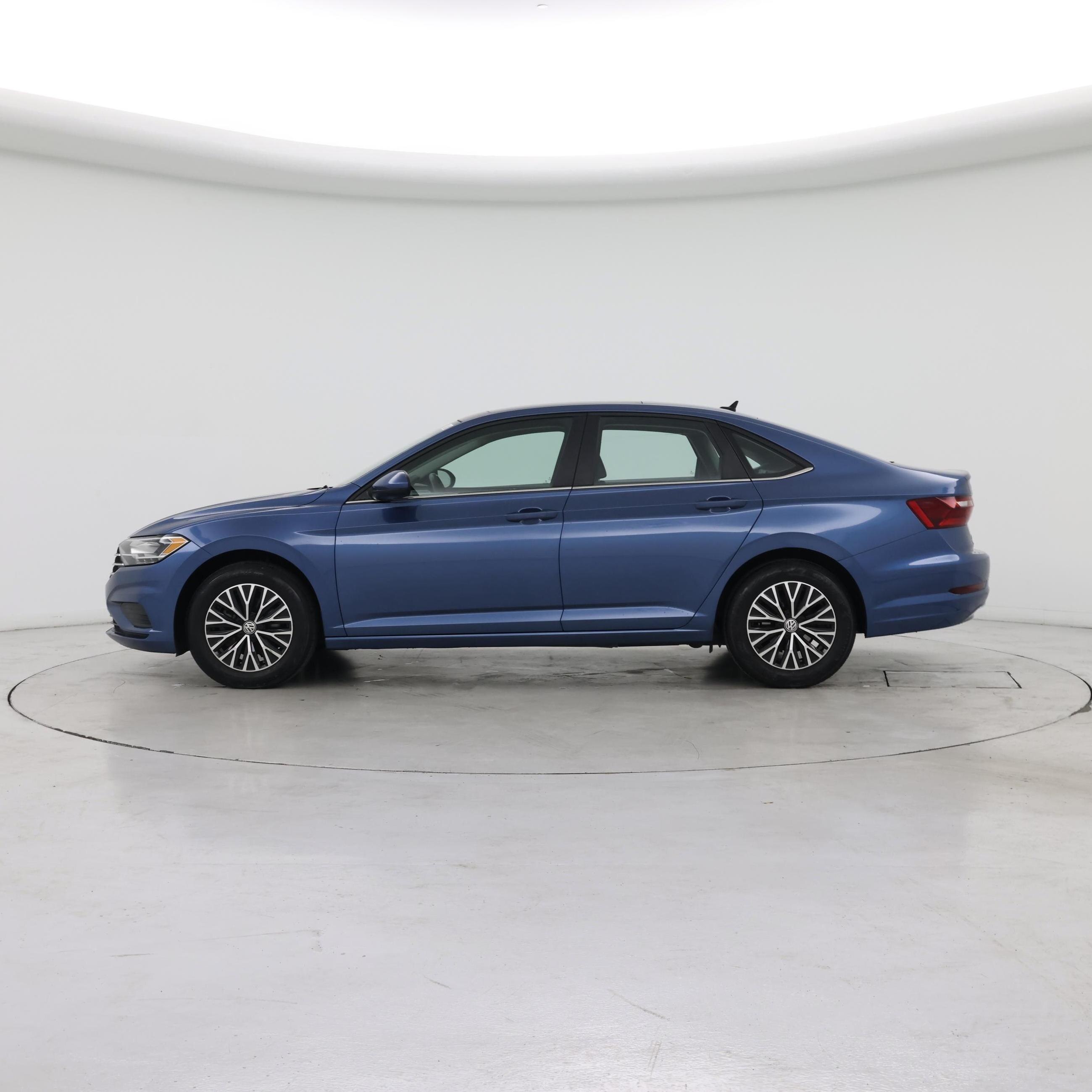 Thumbnail: 2021 Volkswagen Jetta - 3
