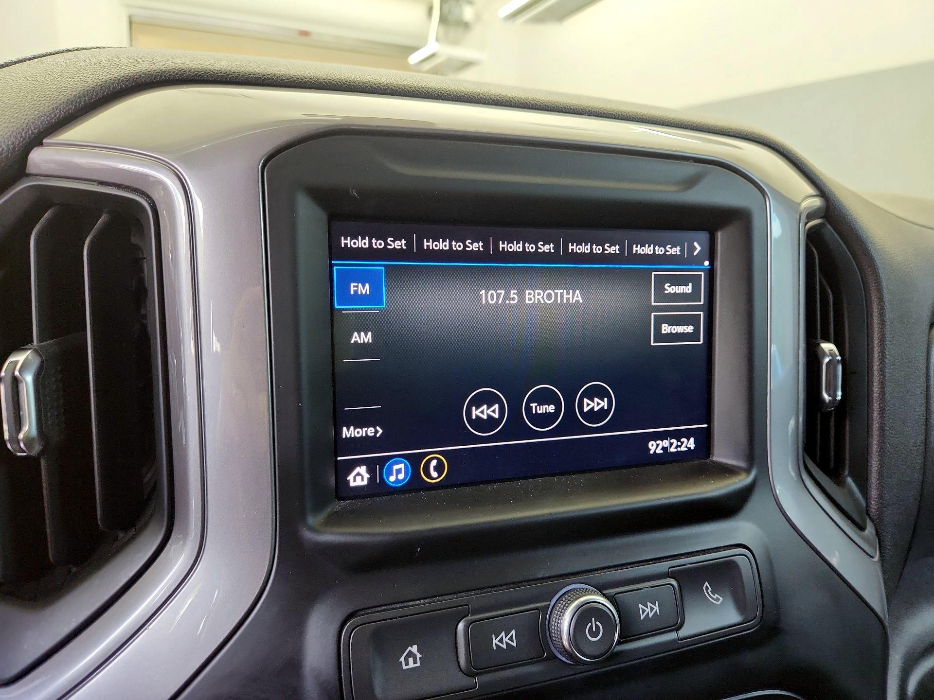 Thumbnail: 2020 Chevrolet Silverado 1500 - 15