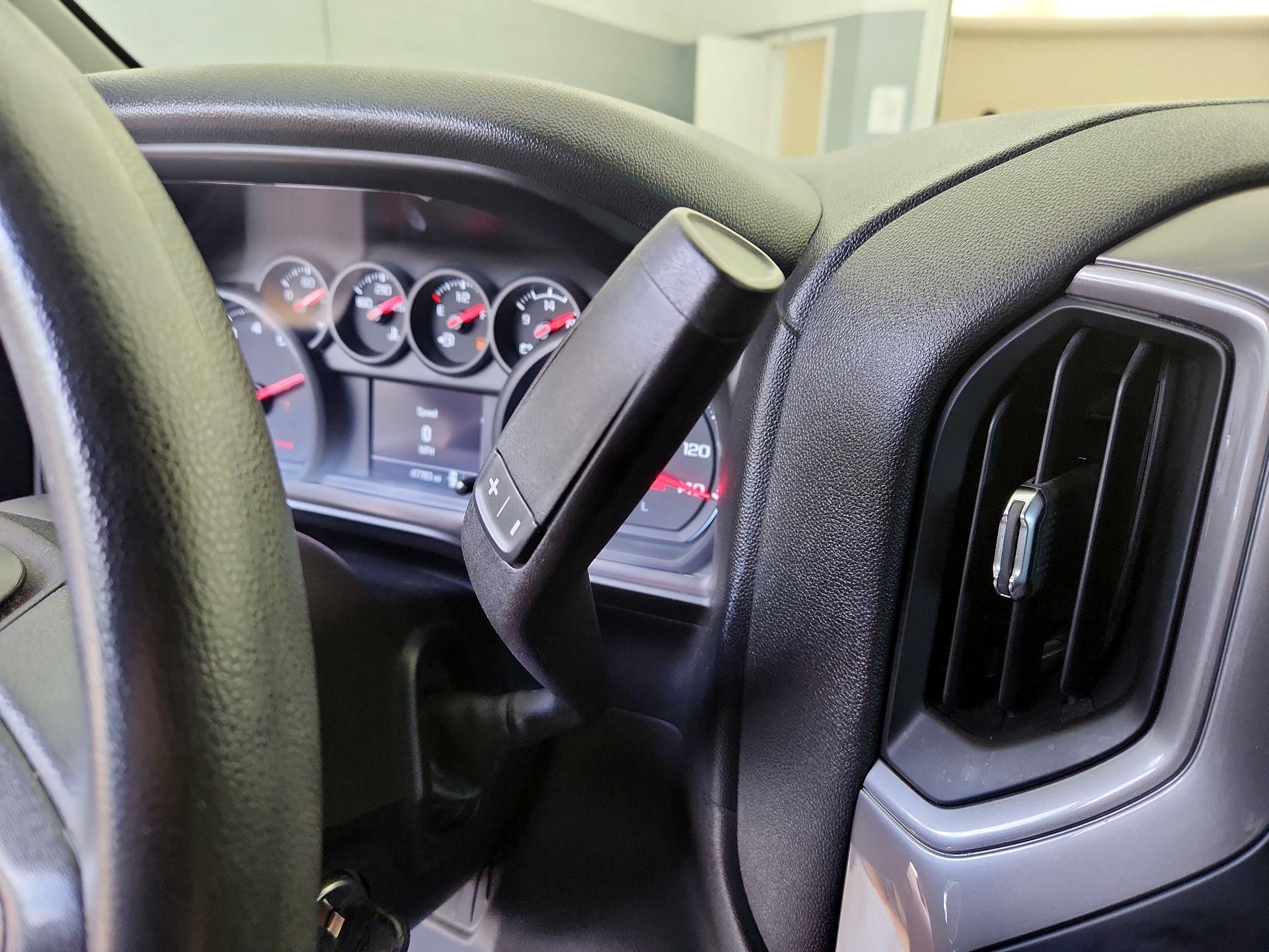 Thumbnail: 2020 Chevrolet Silverado 1500 - 17