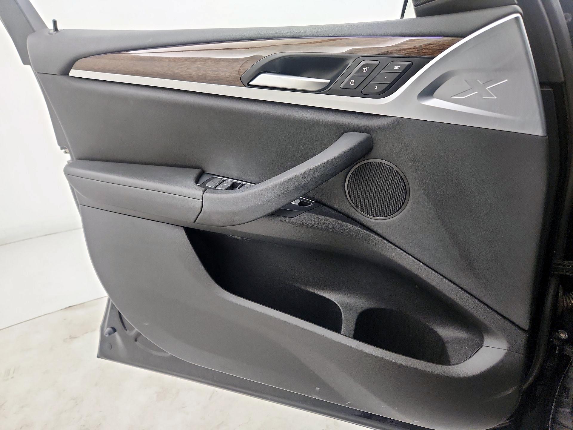 Thumbnail: 2020 BMW X3 - 12