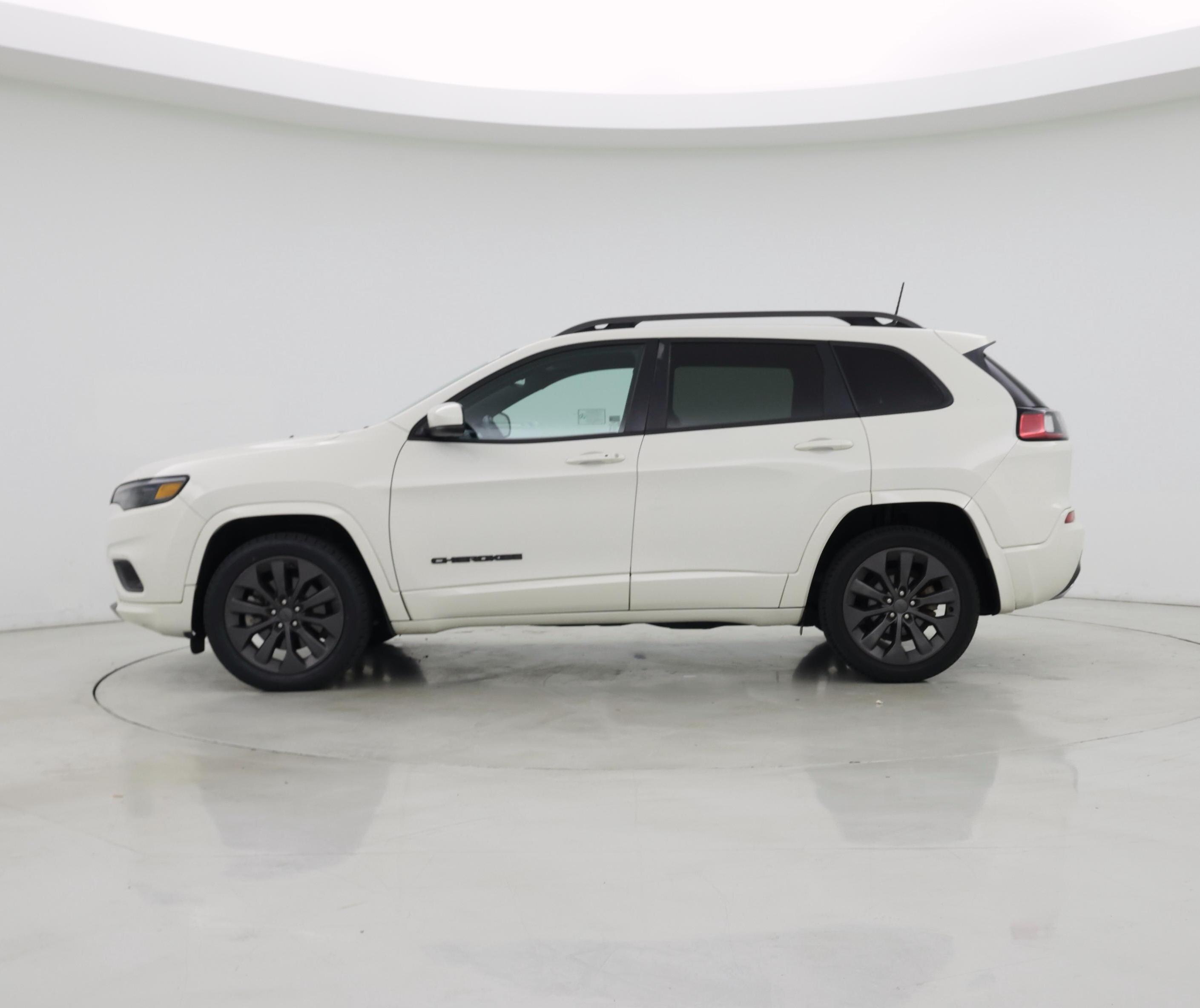 Thumbnail: 2019 Jeep Cherokee - 3