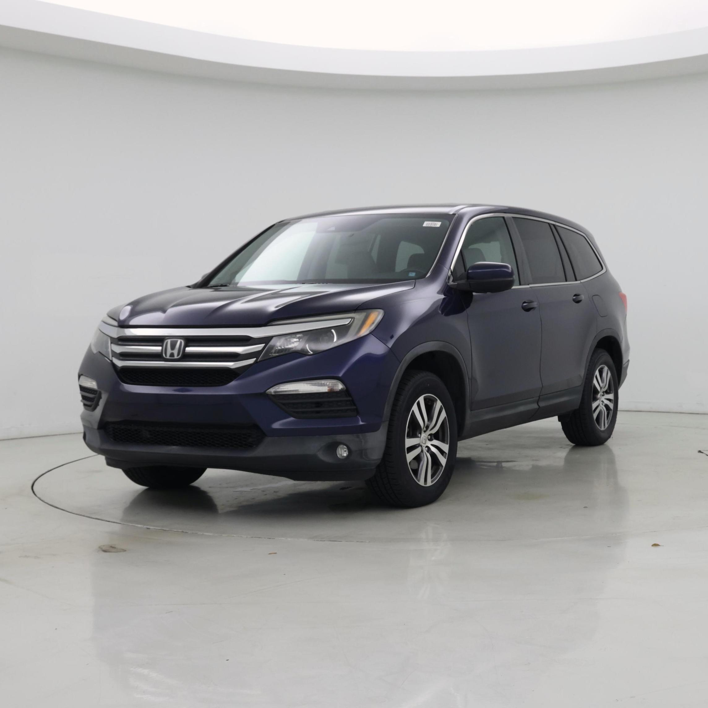 Thumbnail: 2016 Honda Pilot - 4