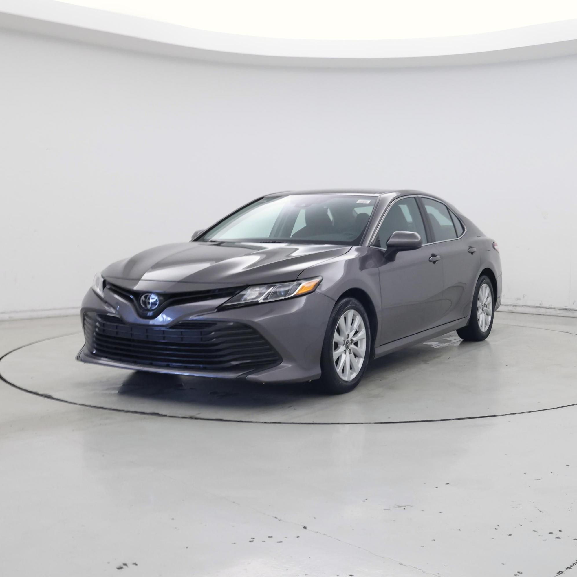 Thumbnail: 2019 Toyota Camry - 4