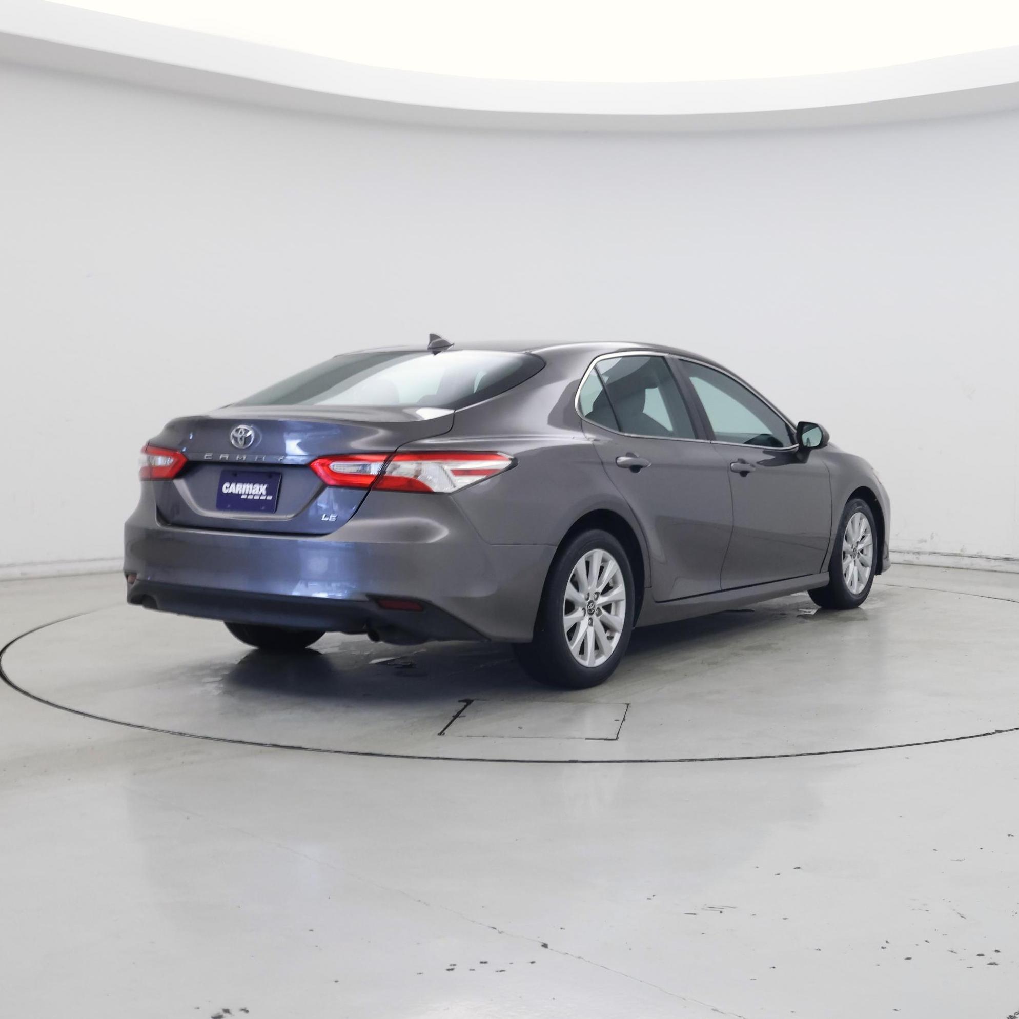 Thumbnail: 2019 Toyota Camry - 8