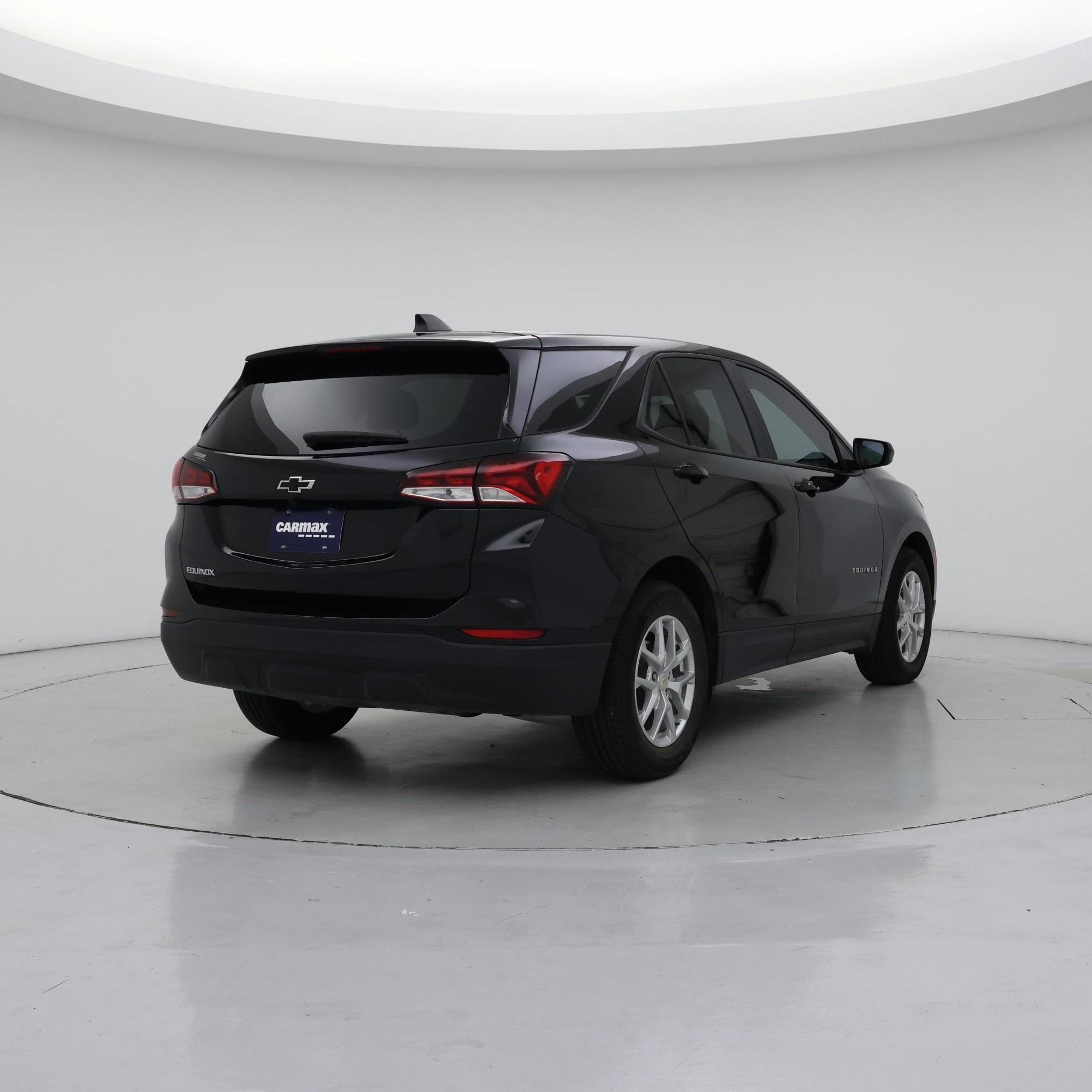 Thumbnail: 2022 Chevrolet Equinox - 8