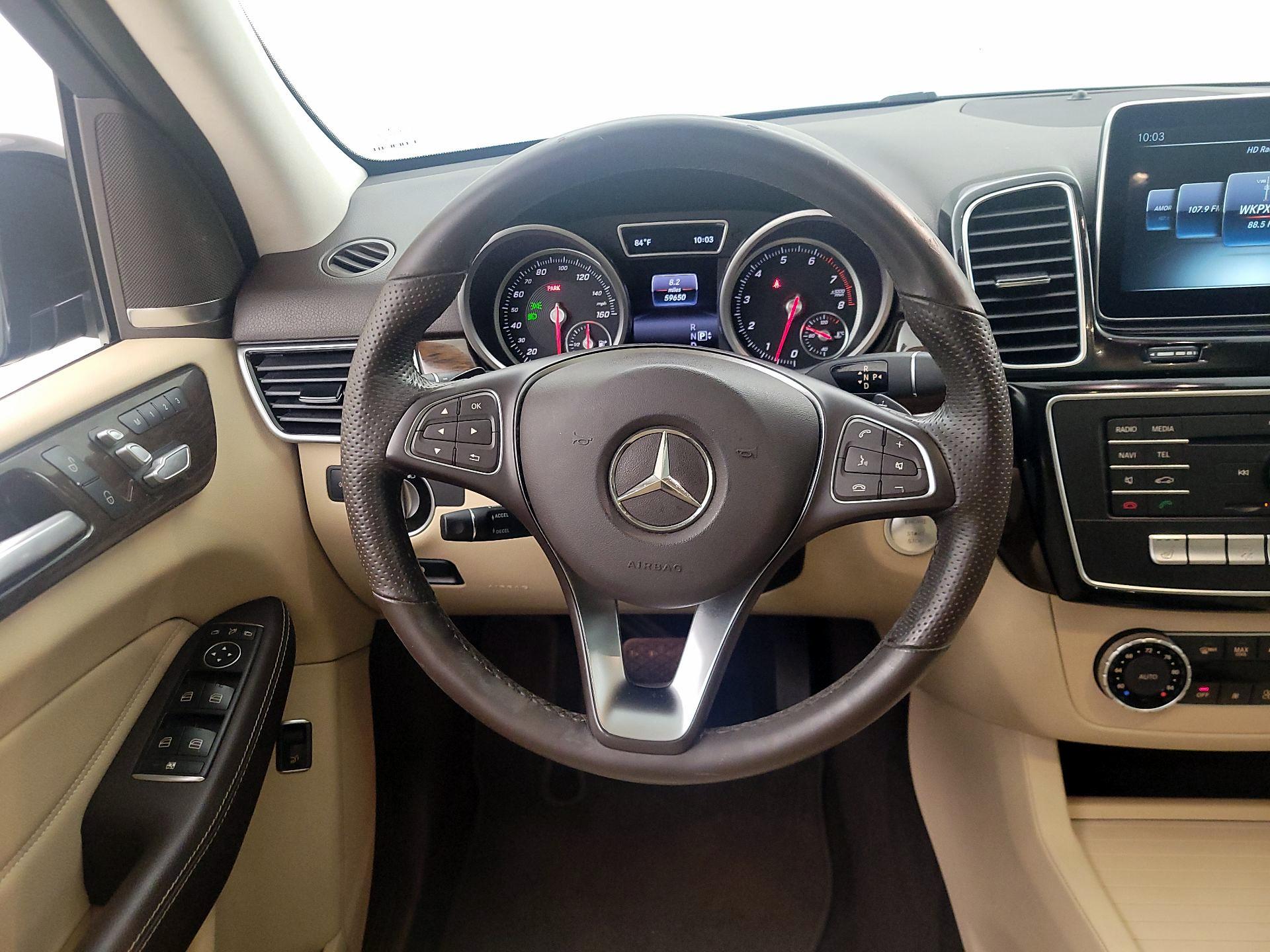 Thumbnail: 2016 Mercedes-Benz GLE - 10