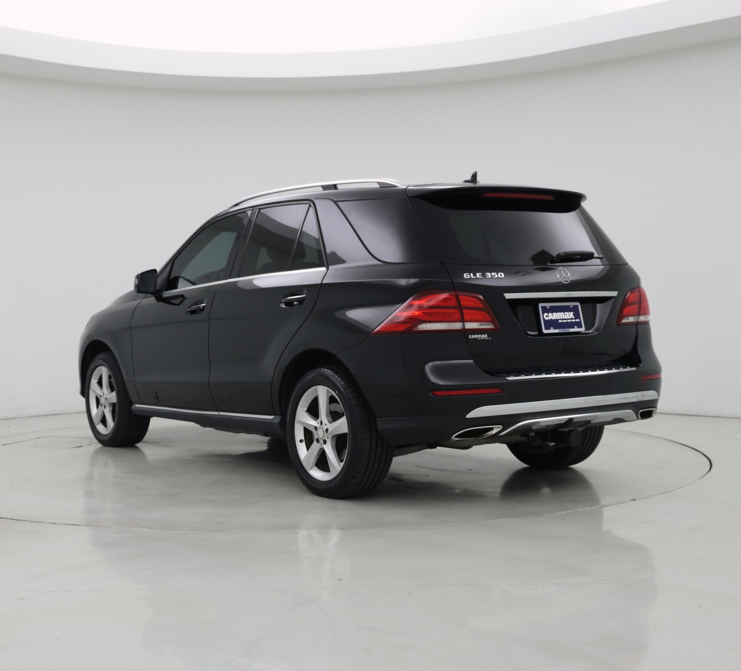 Thumbnail: 2016 Mercedes-Benz GLE - 2