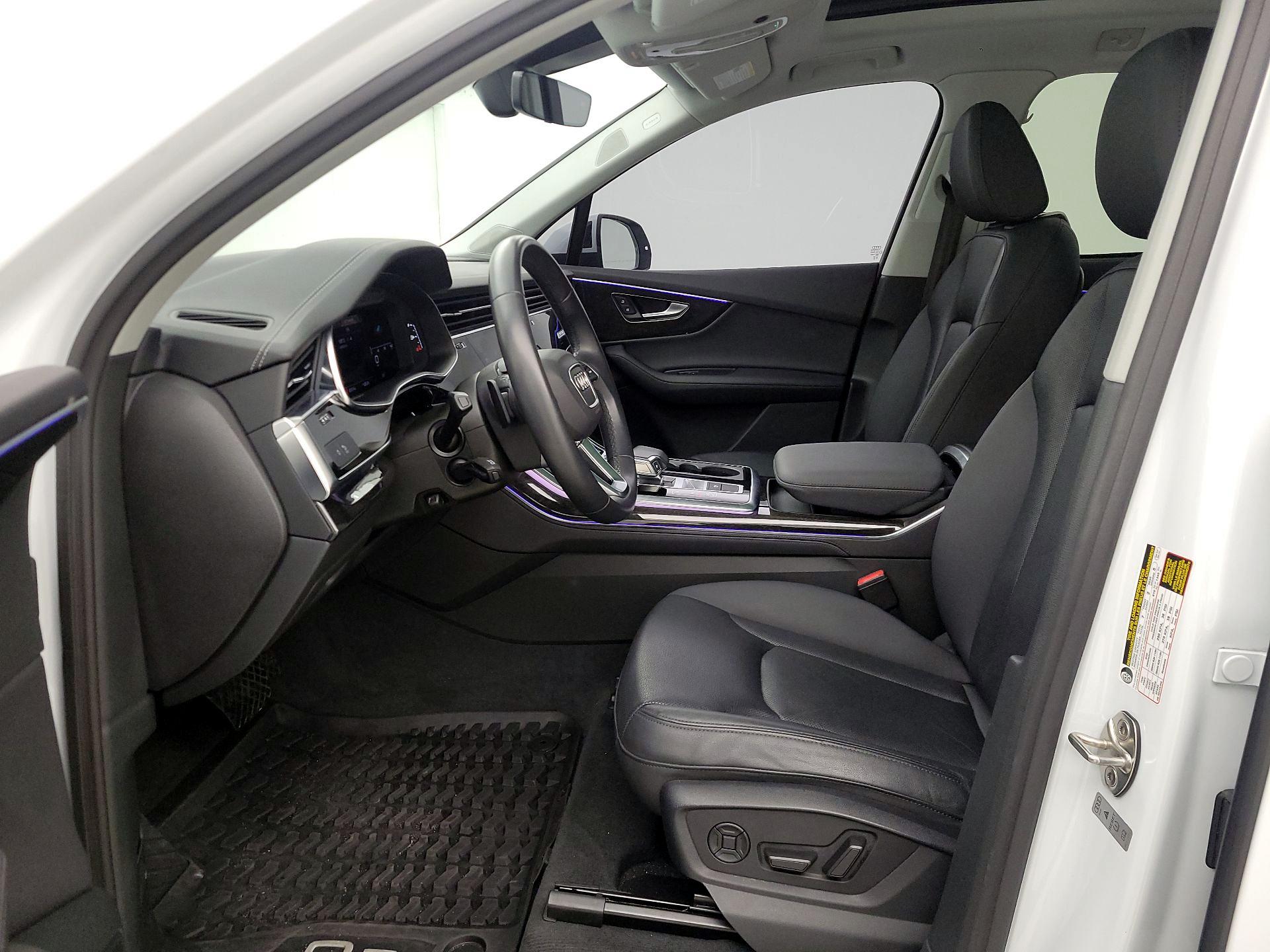 Thumbnail: 2023 Audi Q7 - 11