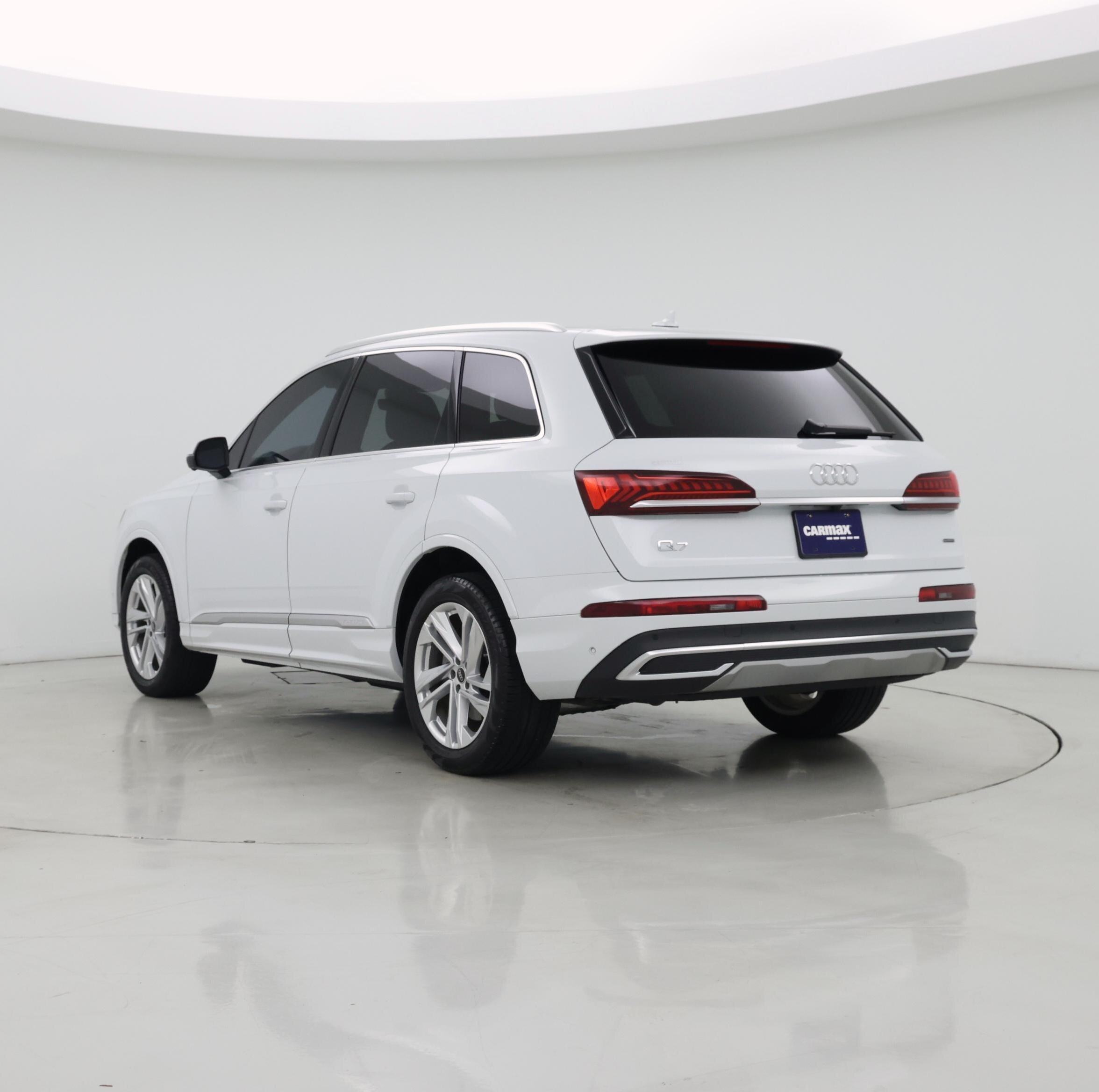 Thumbnail: 2023 Audi Q7 - 2