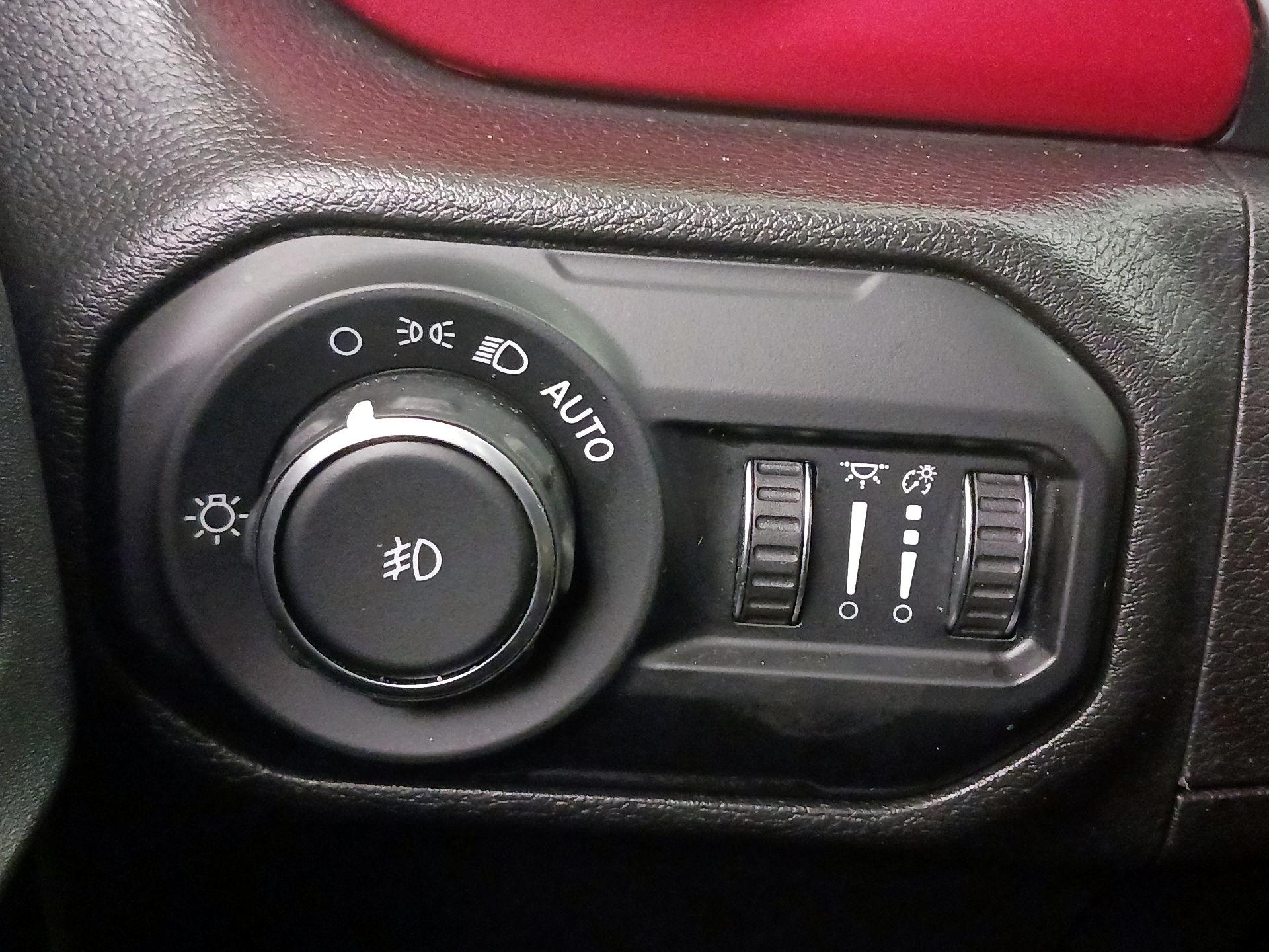 Thumbnail: 2022 Jeep Wrangler - 13