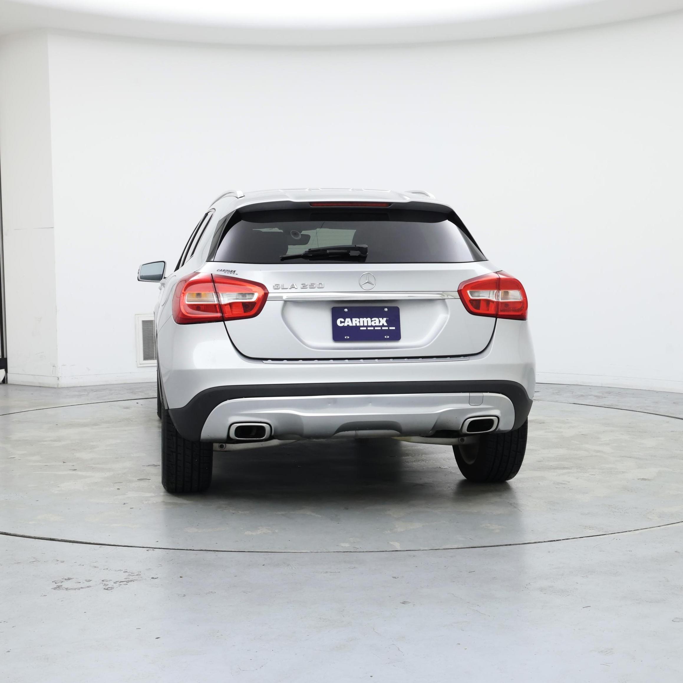Thumbnail: 2016 Mercedes-Benz GLA - 6