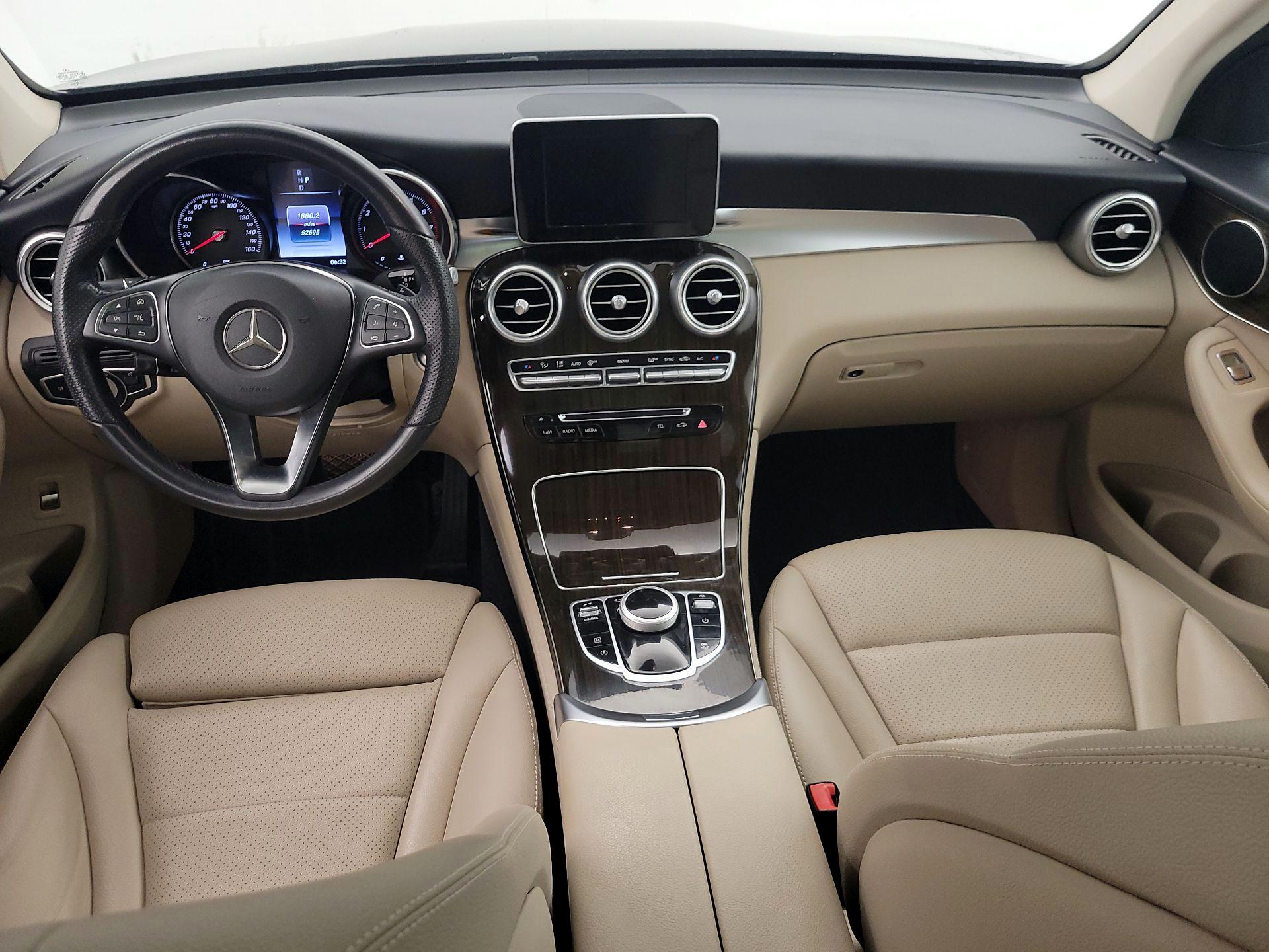 Thumbnail: 2019 Mercedes-Benz GLC - 9