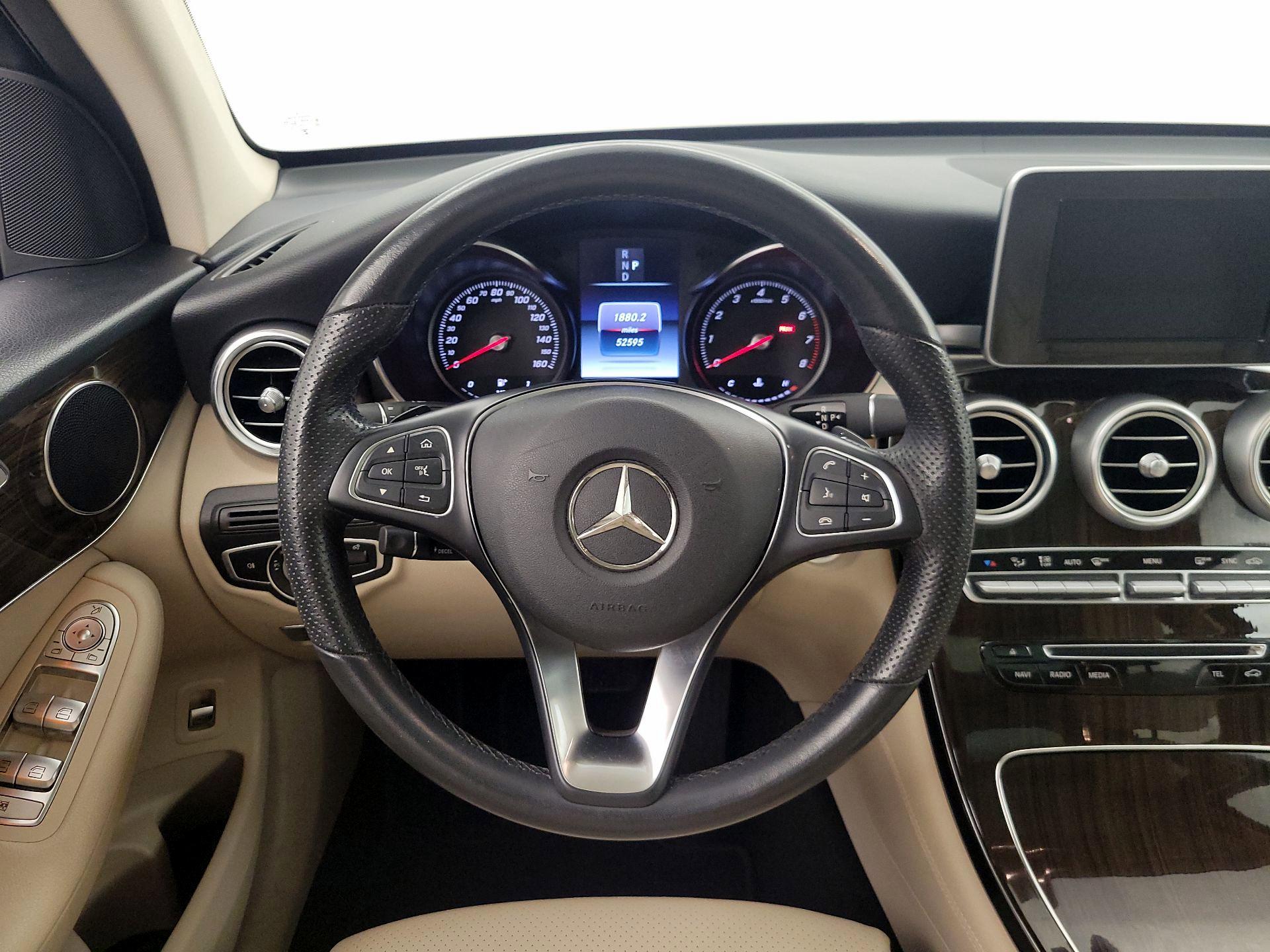 Thumbnail: 2019 Mercedes-Benz GLC - 10