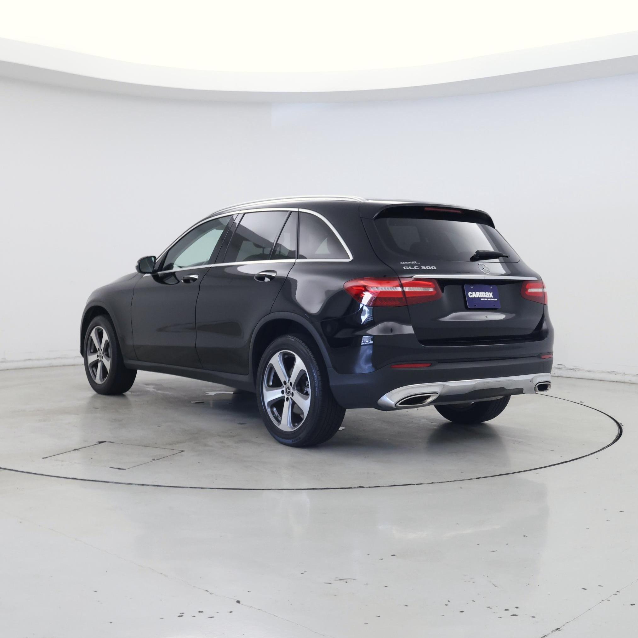 Thumbnail: 2019 Mercedes-Benz GLC - 2